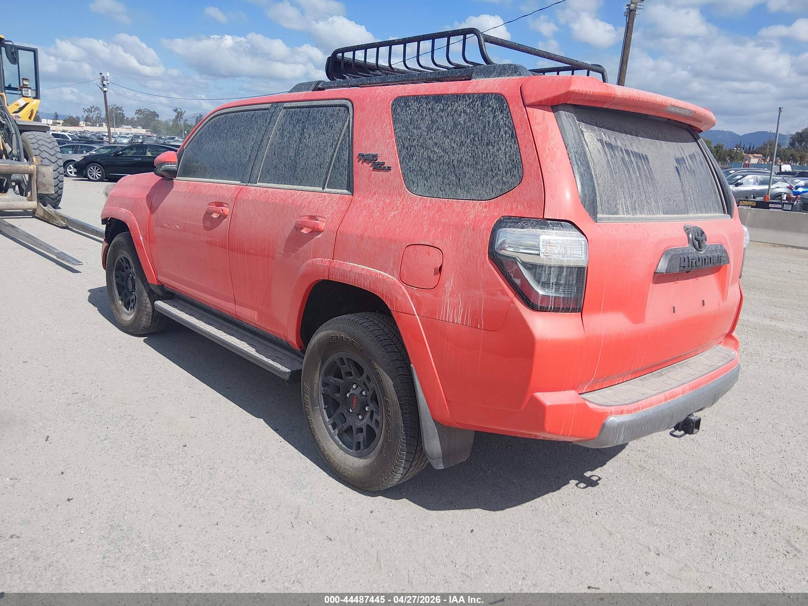 TOYOTA 4RUNNER image 3