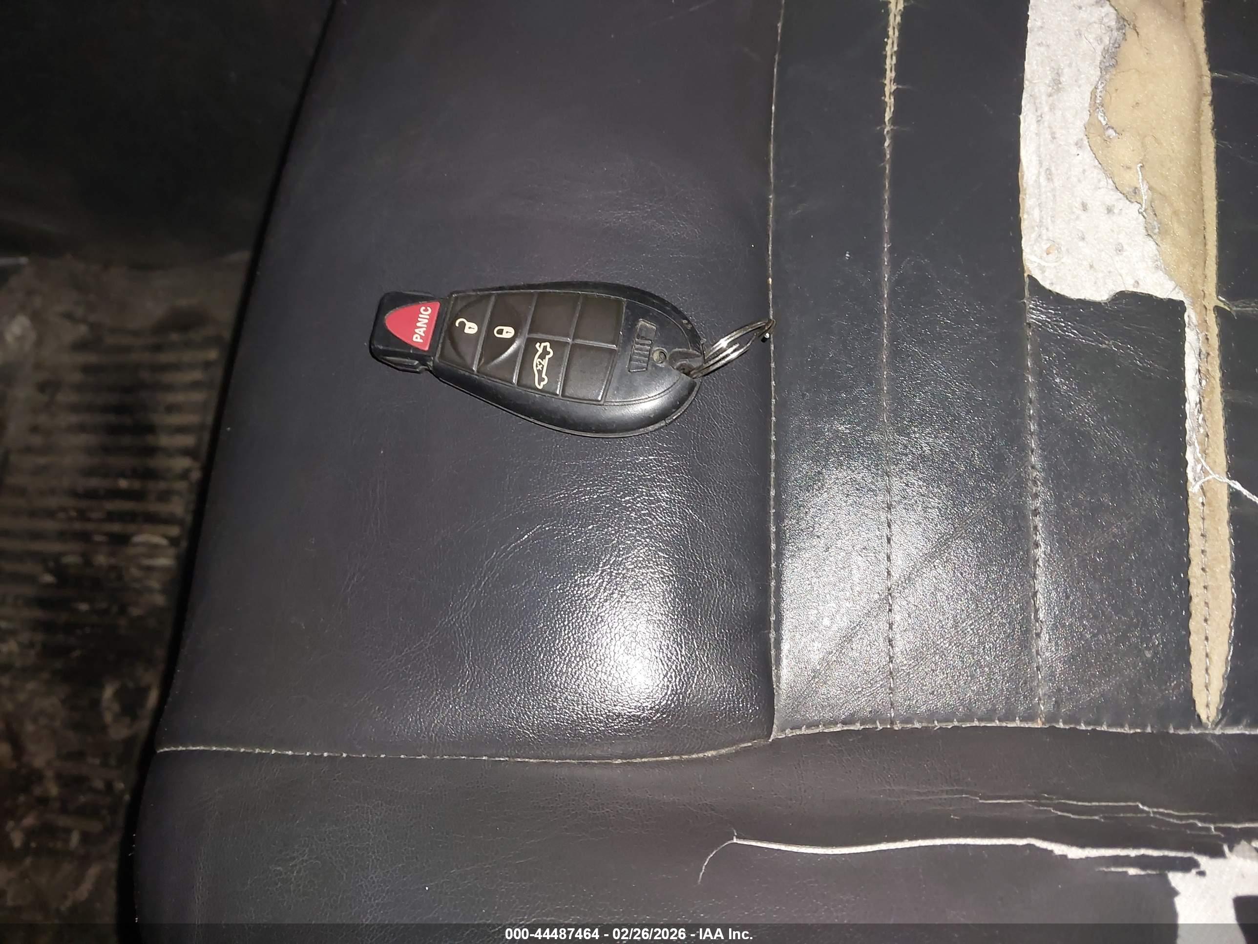 DODGE CHALLENGER image 11