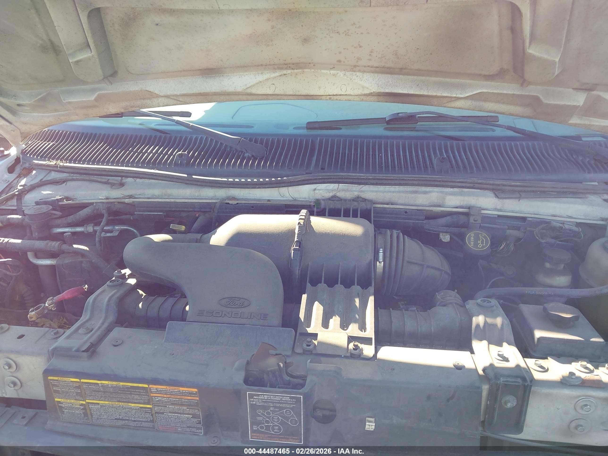 FORD E-150 image 10