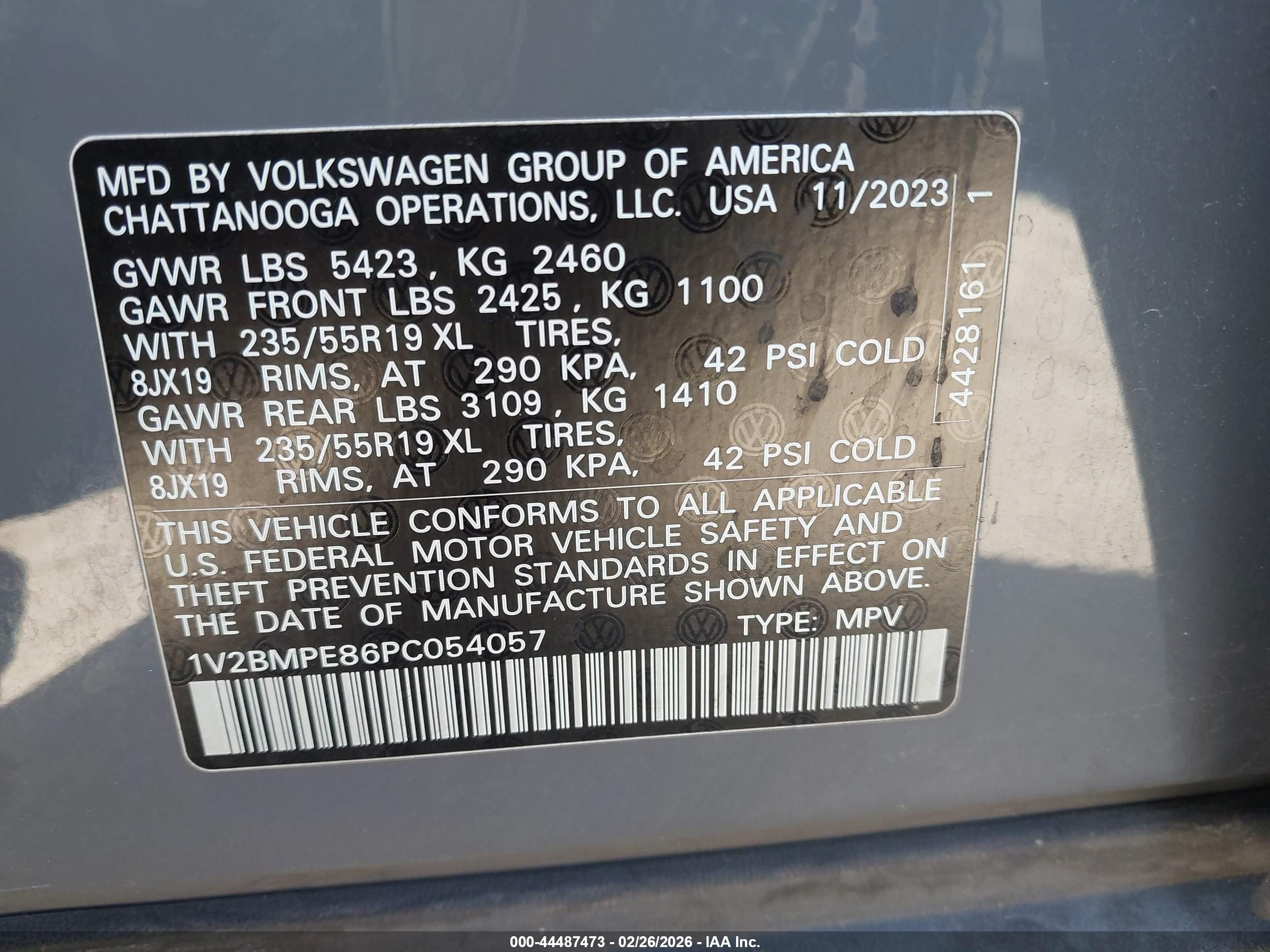 VOLKSWAGEN ID.4 image 9