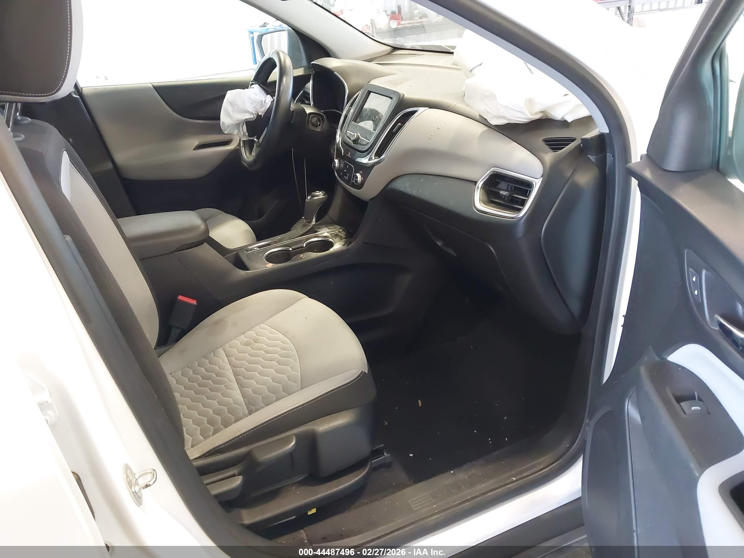 CHEVROLET EQUINOX image 5