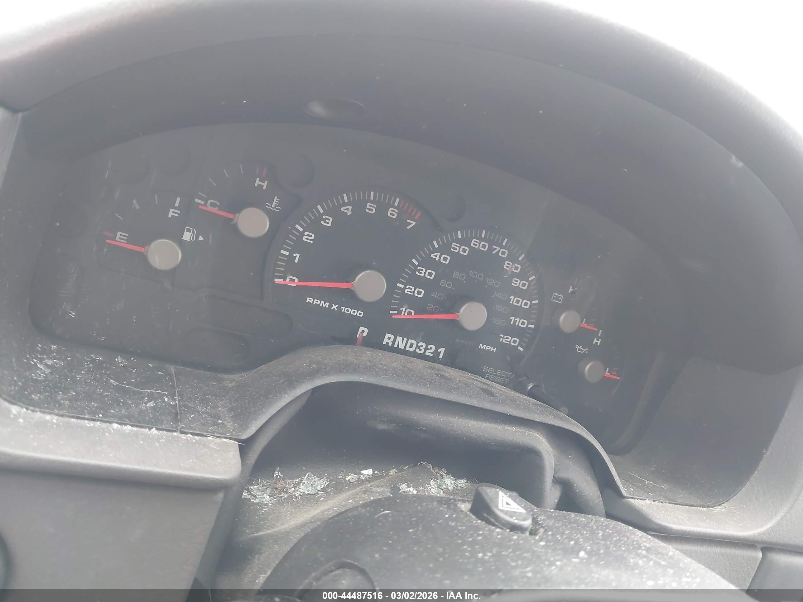FORD EXPLORER image 7