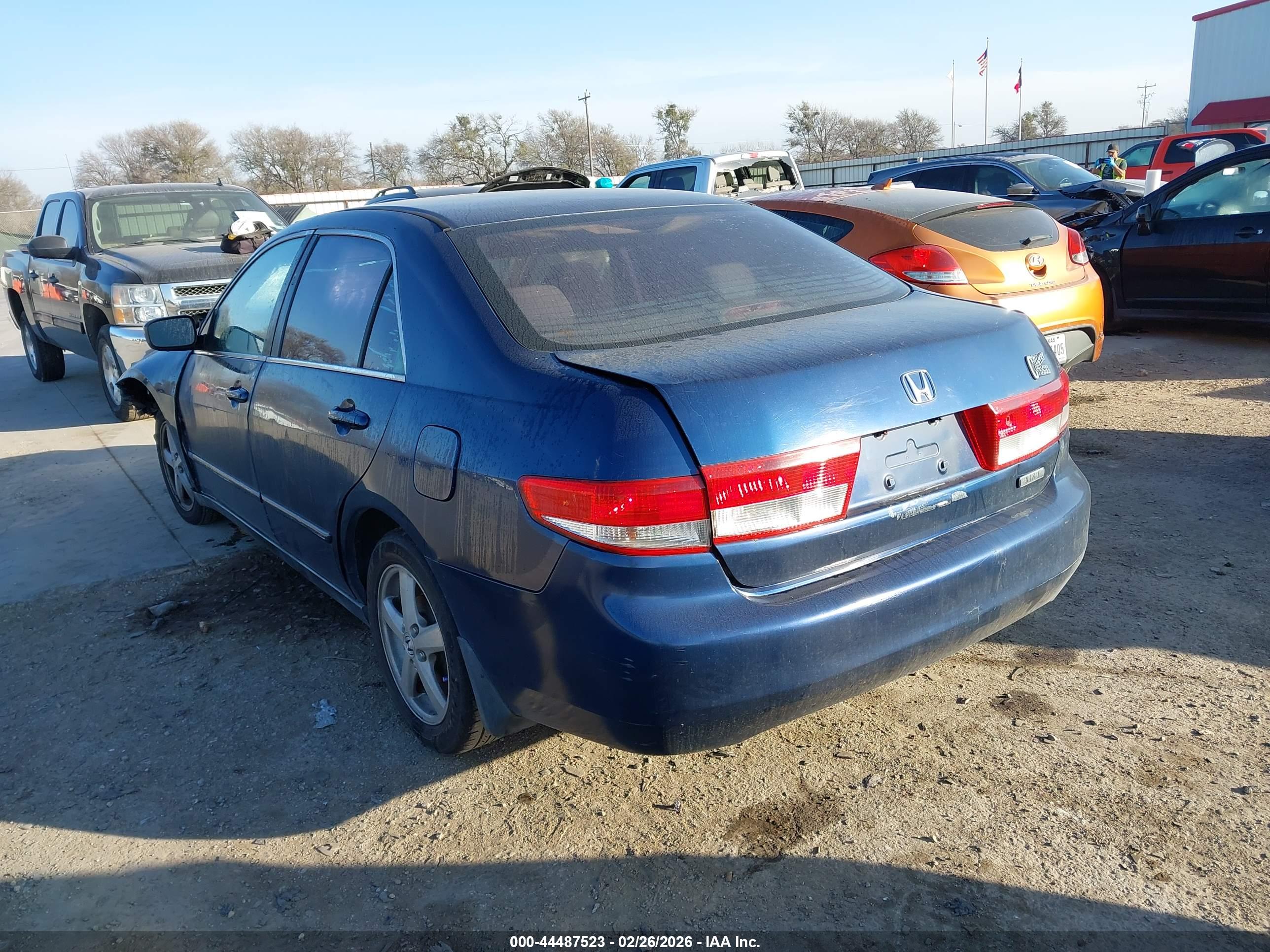 HONDA ACCORD image 3