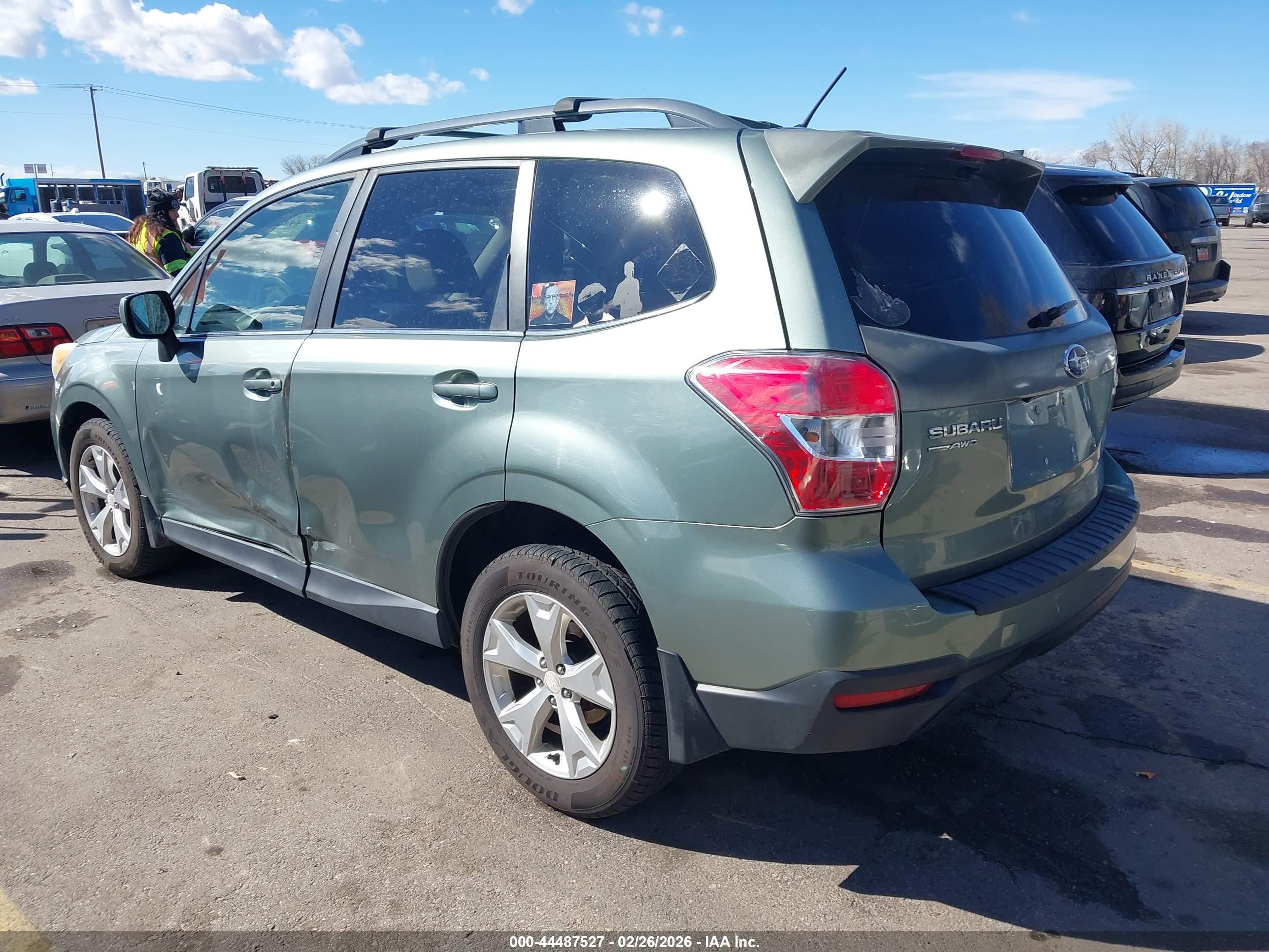 SUBARU FORESTER image 3
