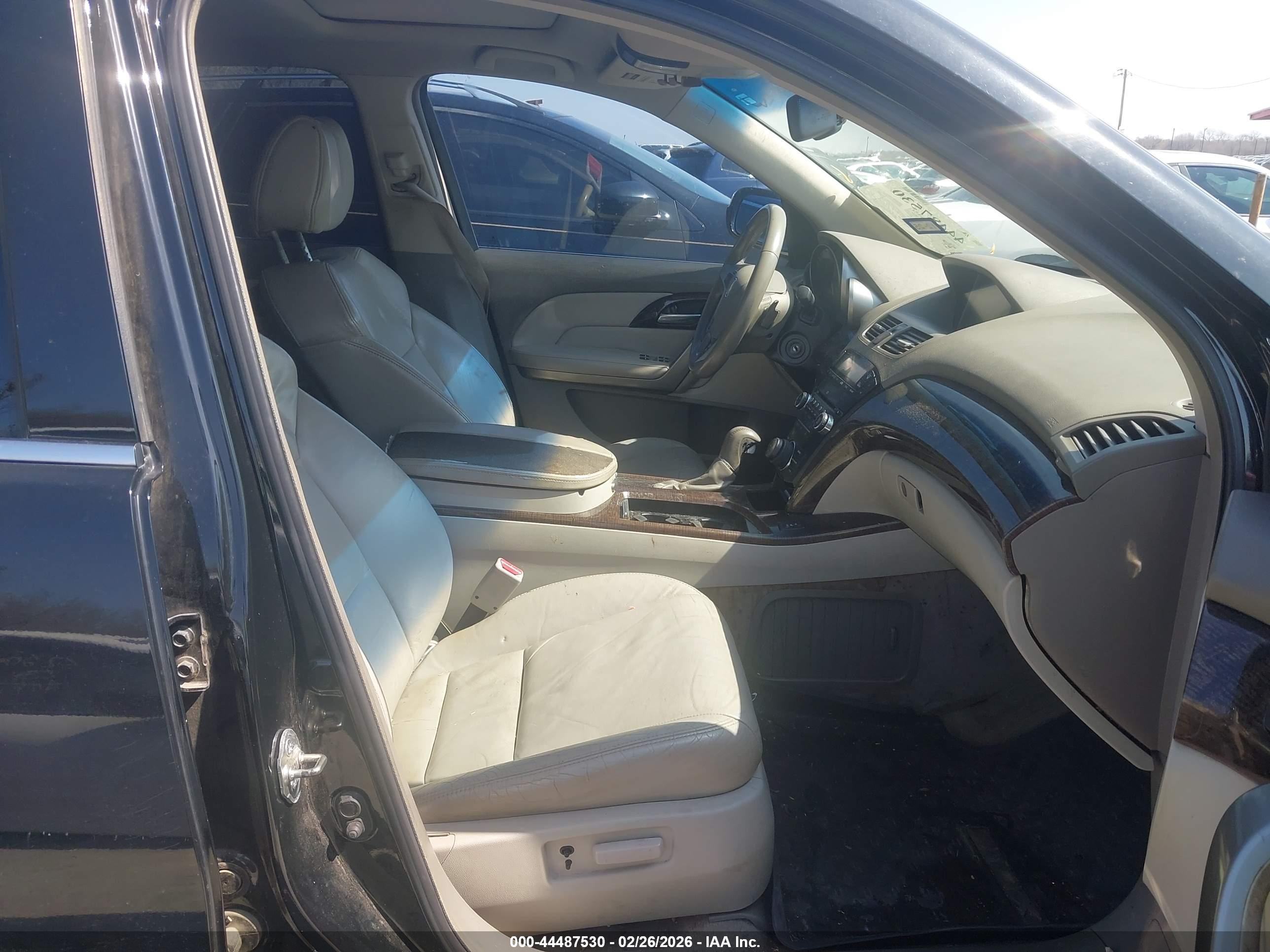 ACURA MDX image 5