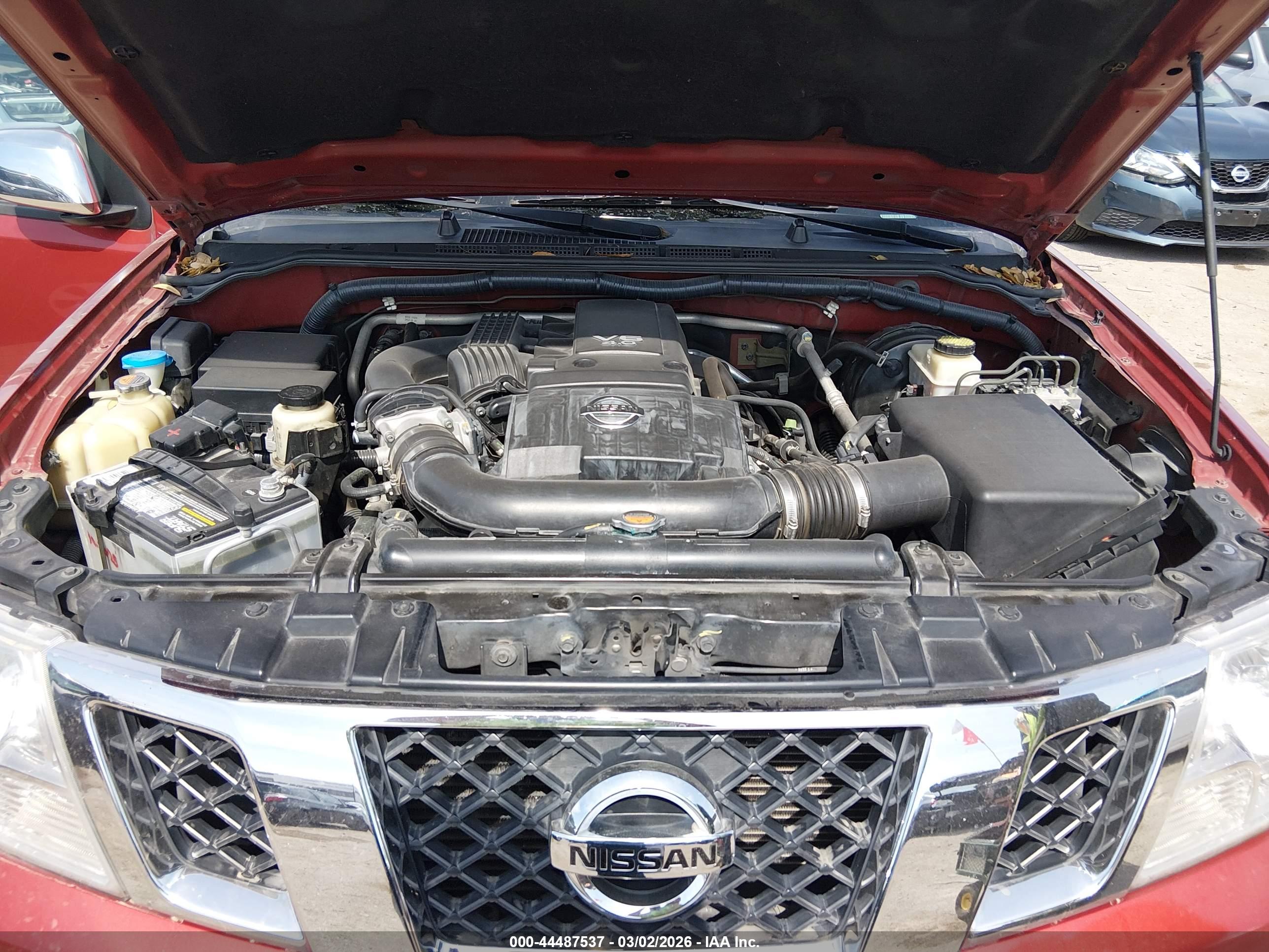 NISSAN FRONTIER image 10
