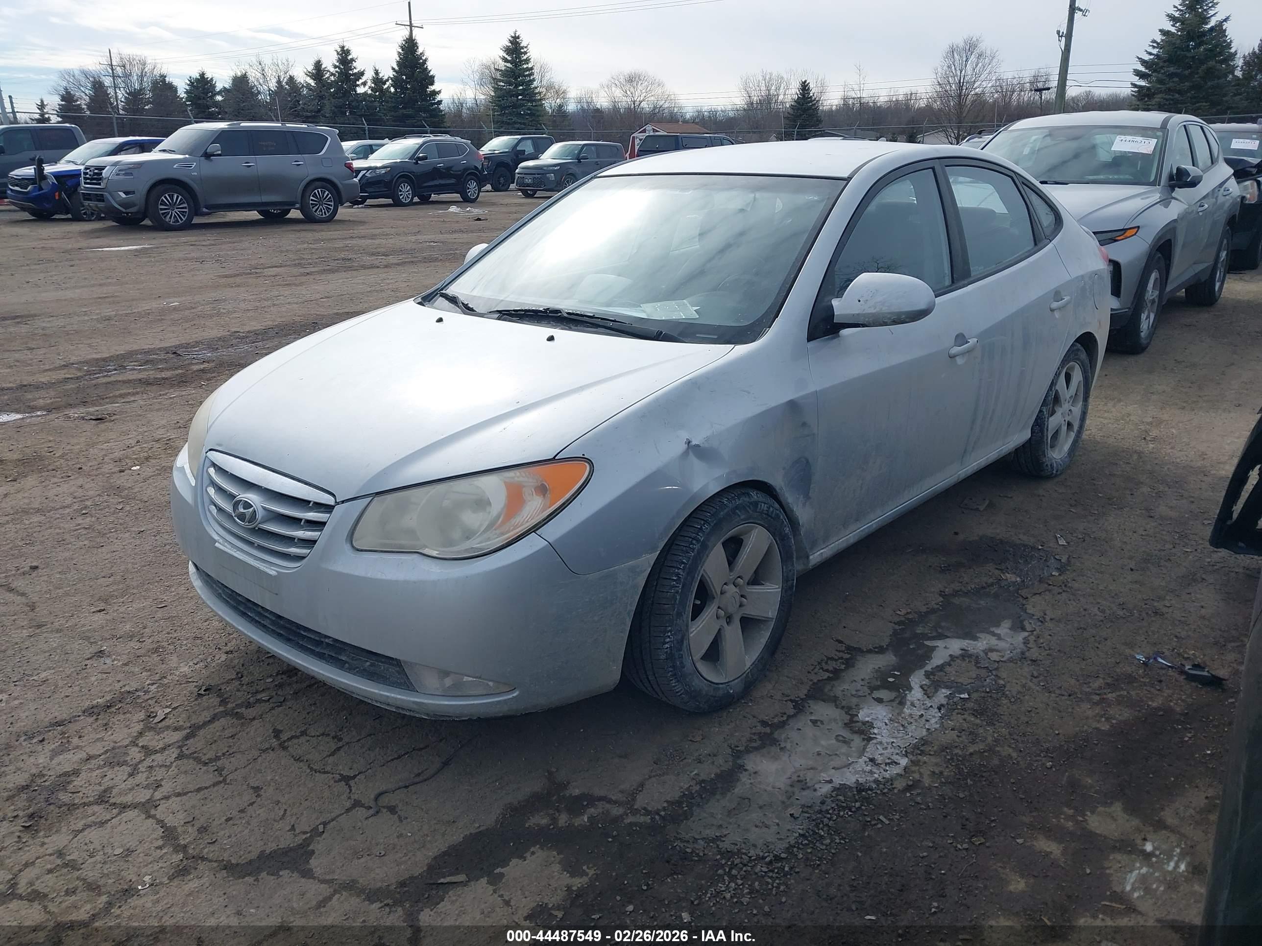 HYUNDAI ELANTRA image 2