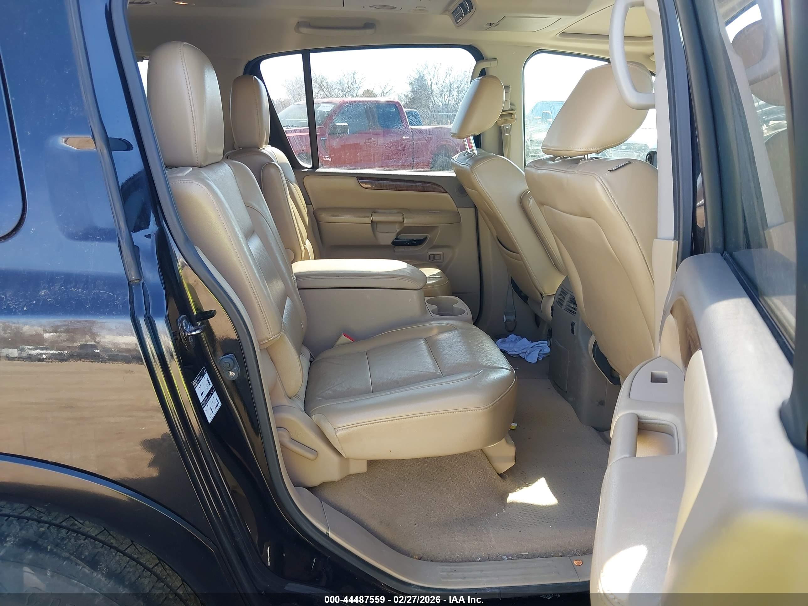 NISSAN ARMADA image 8