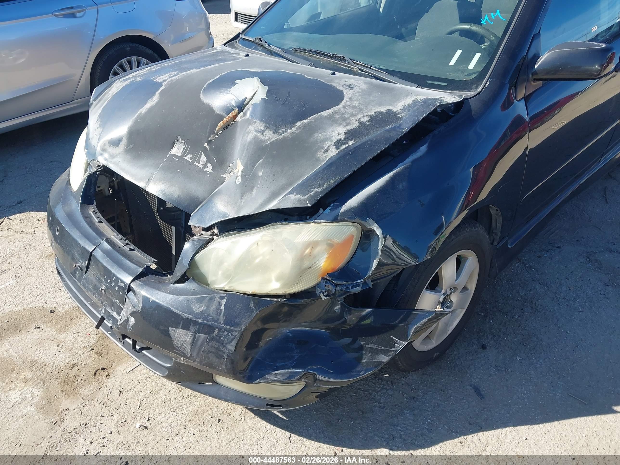 TOYOTA COROLLA image 6
