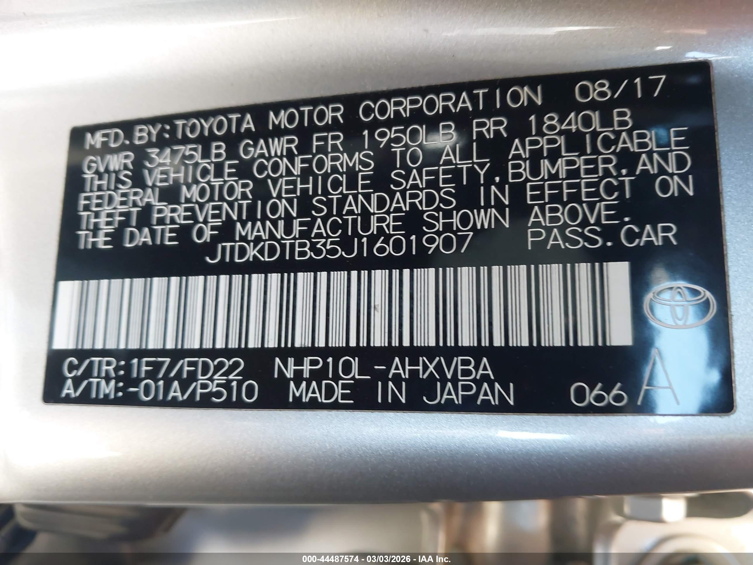 TOYOTA PRIUS image 9