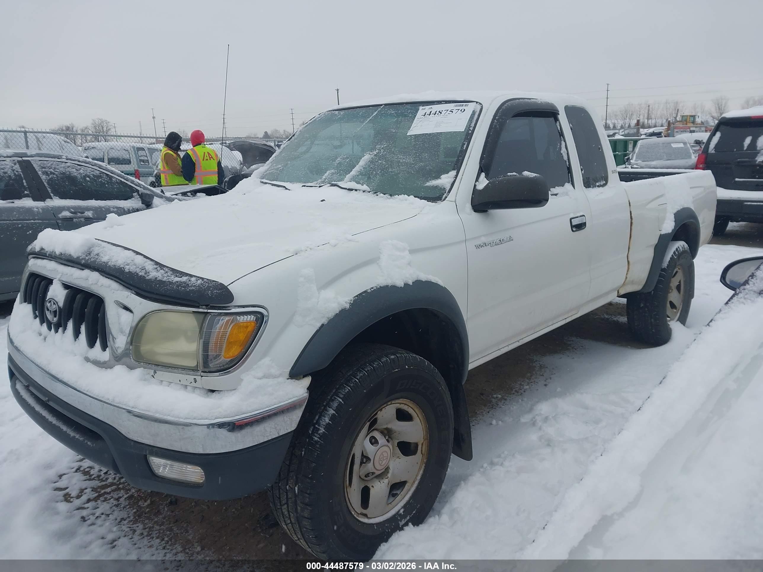 TOYOTA TACOMA image 2