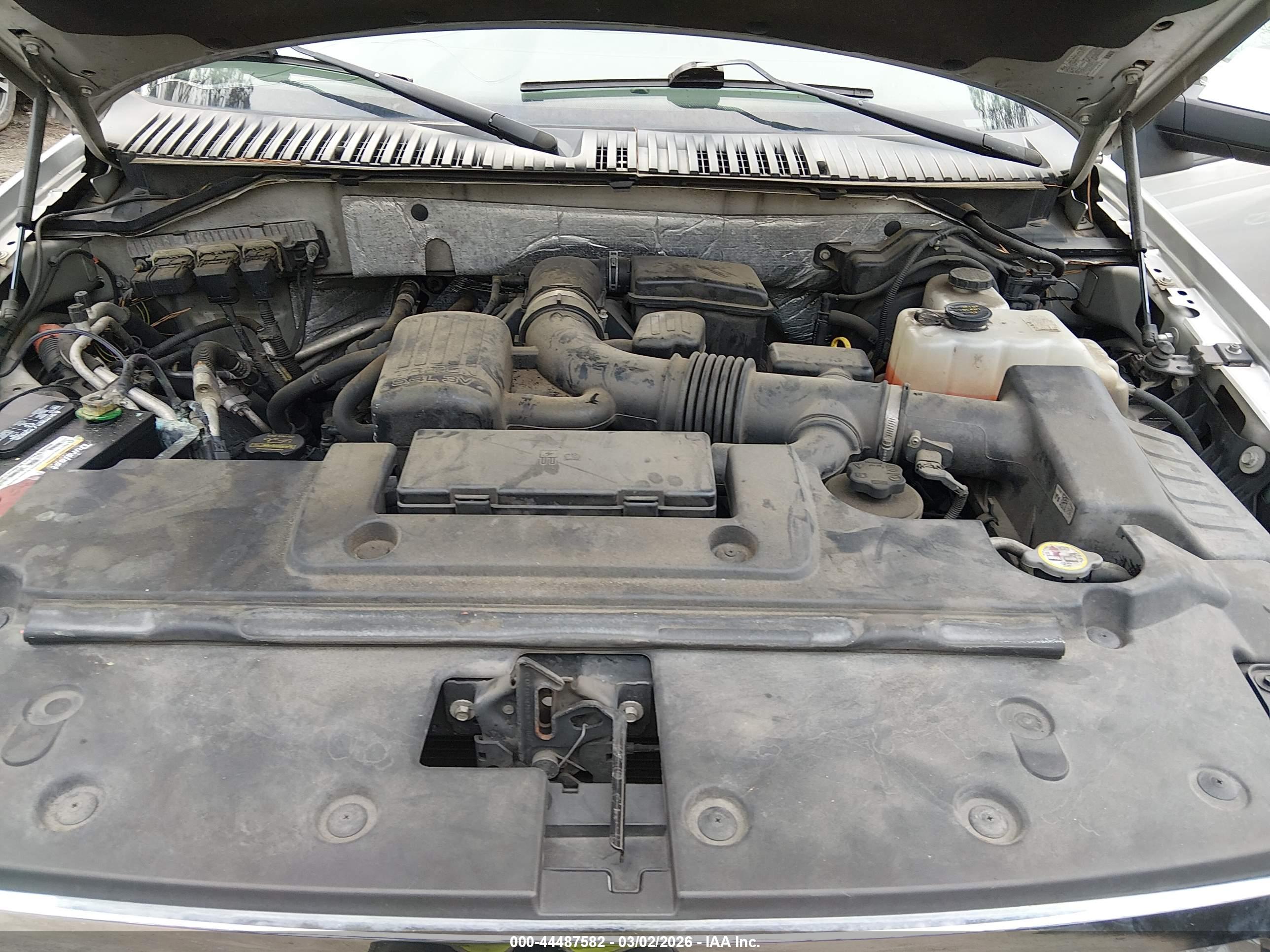 FORD EXPEDITION image 10