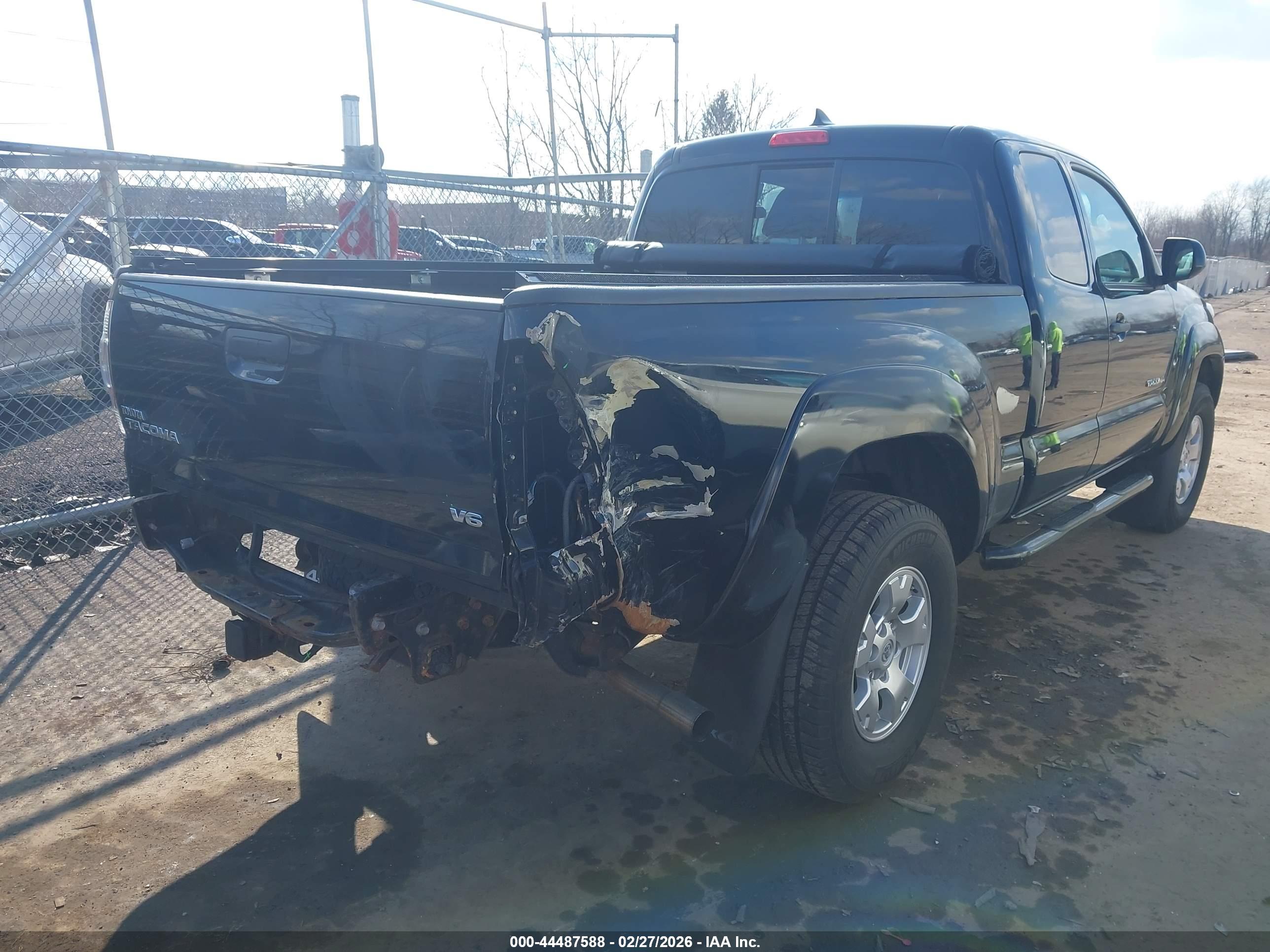 TOYOTA TACOMA image 4