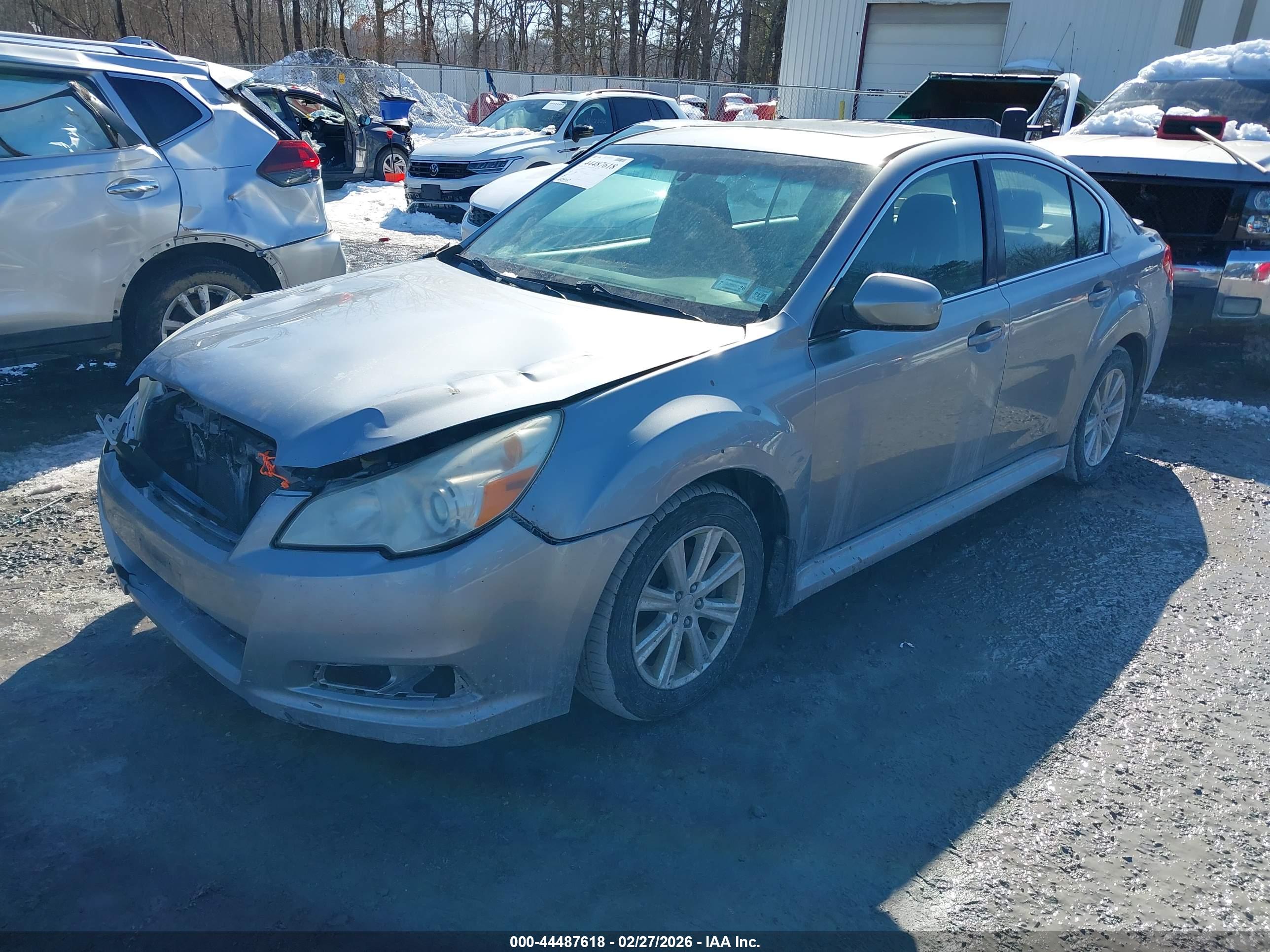 SUBARU LEGACY image 2