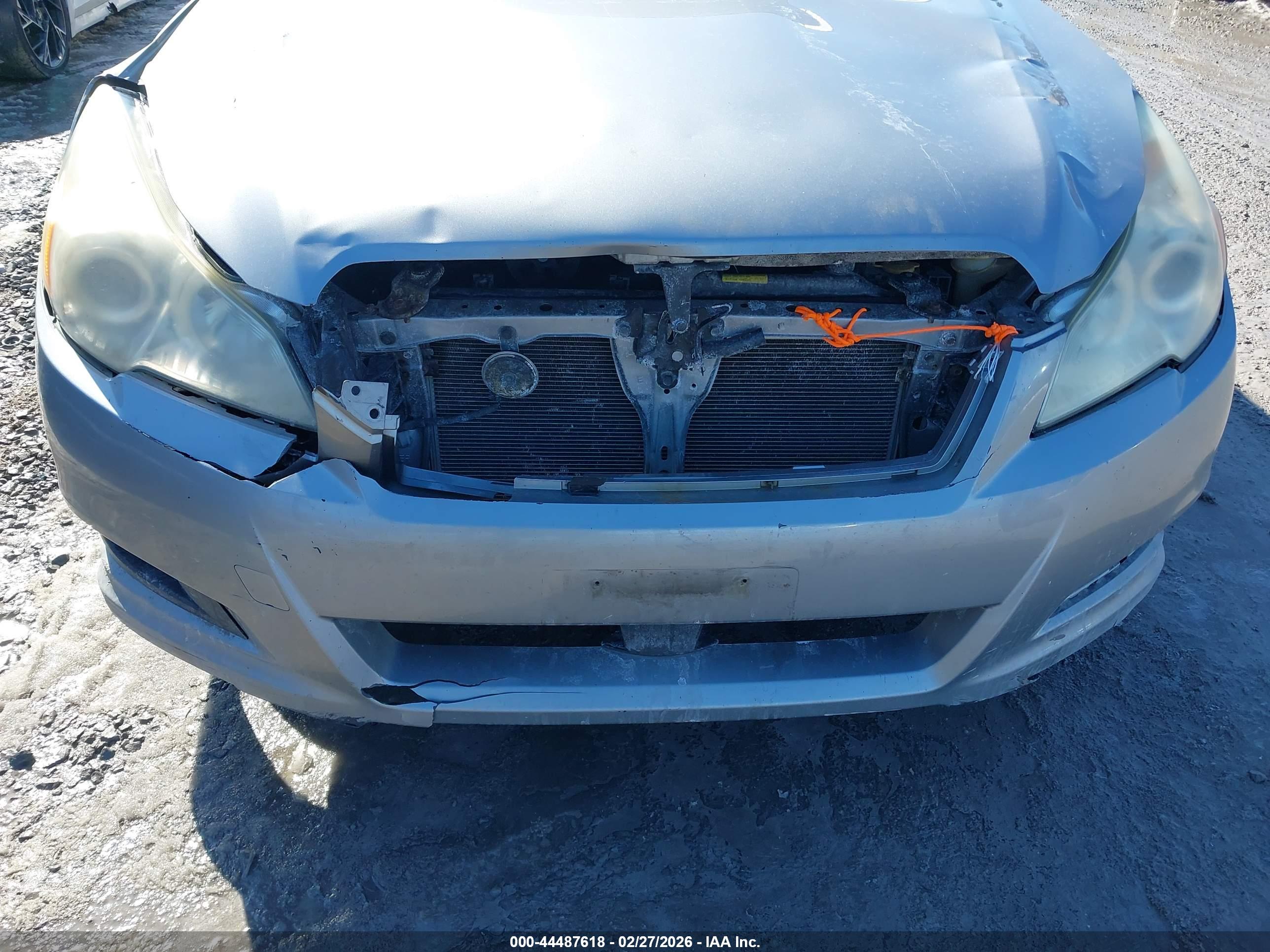 SUBARU LEGACY image 6
