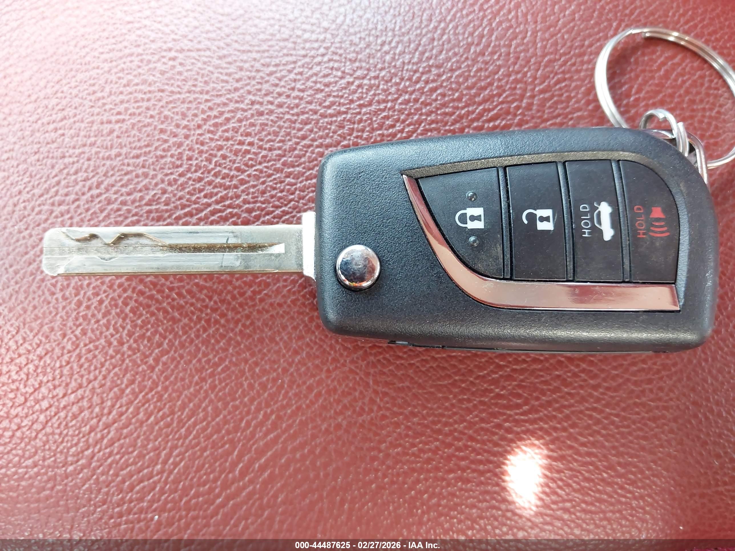 TOYOTA COROLLA image 11