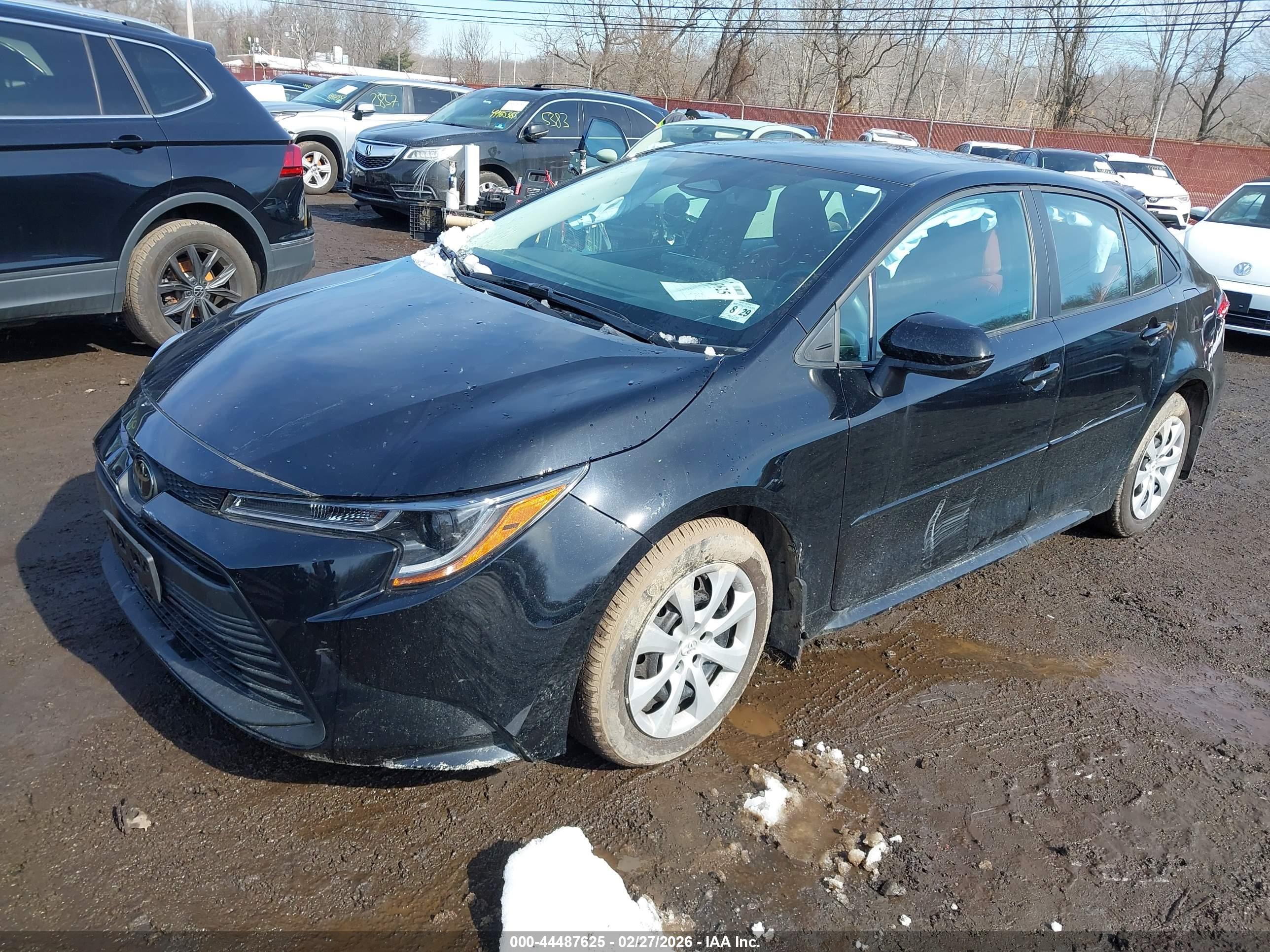 TOYOTA COROLLA image 2