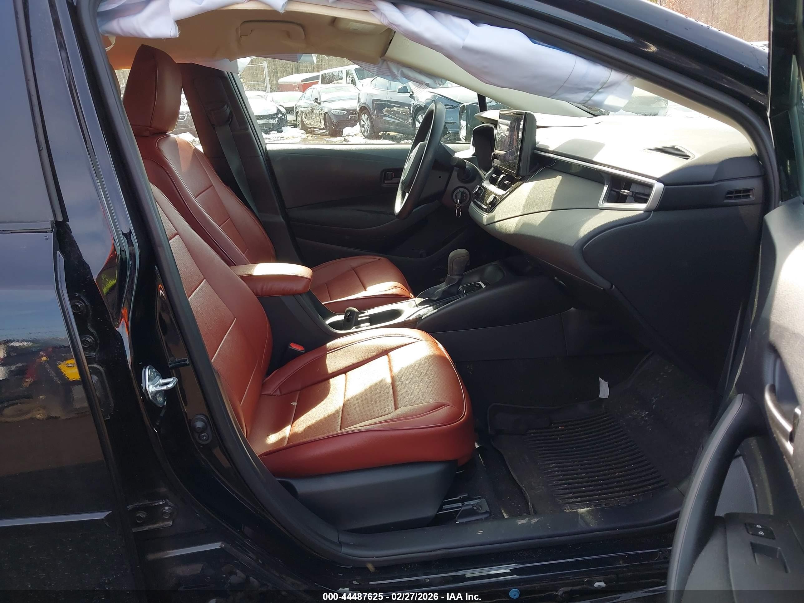 TOYOTA COROLLA image 5