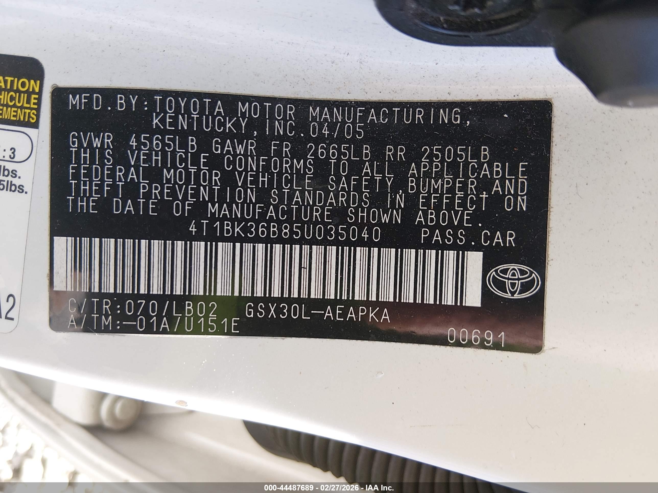 TOYOTA AVALON image 9