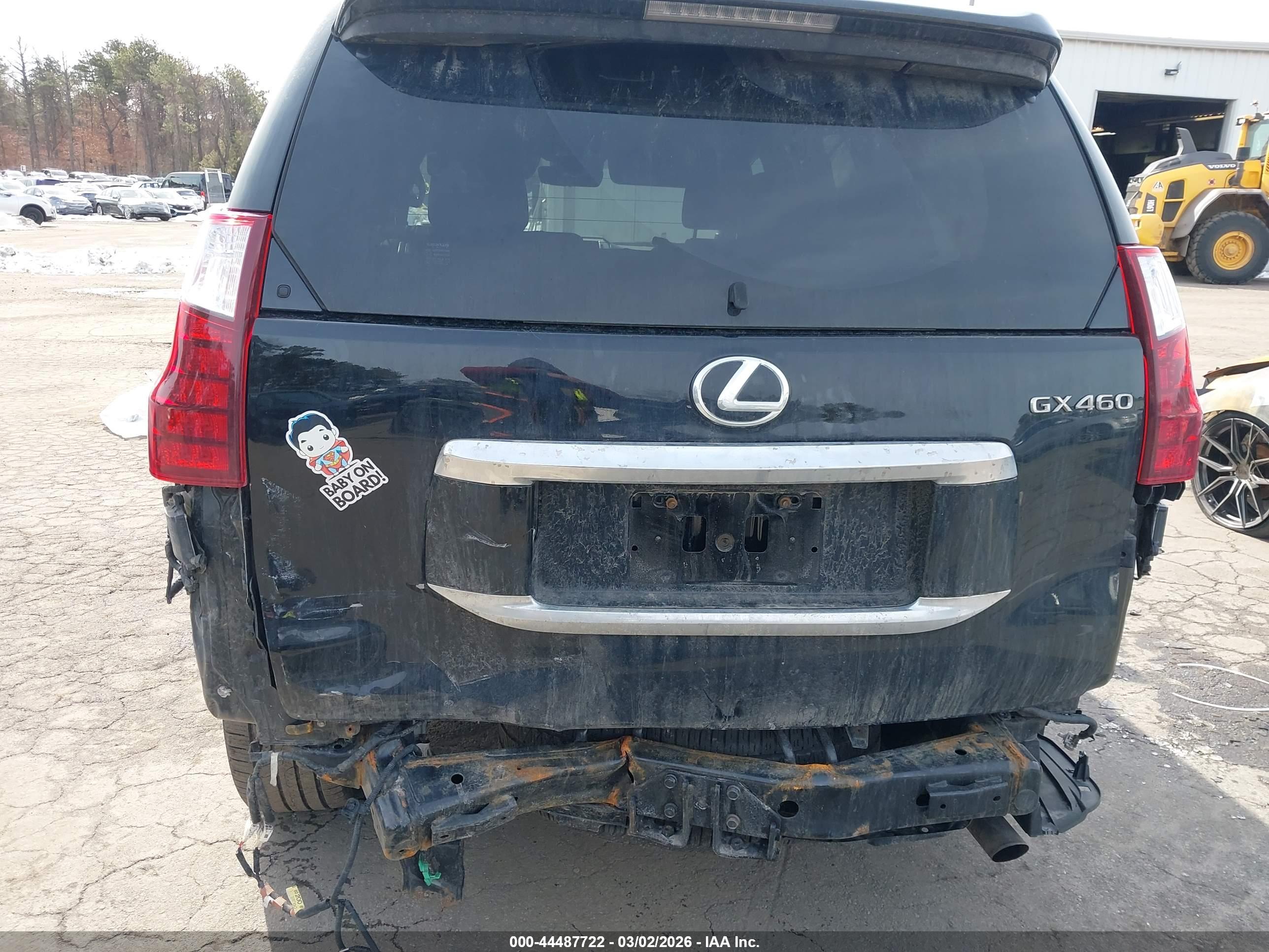 LEXUS GX image 6