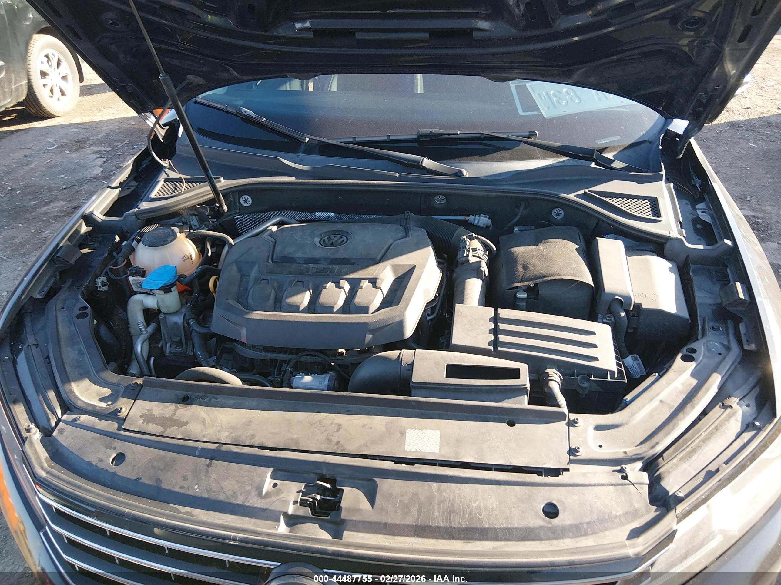 VOLKSWAGEN PASSAT image 10