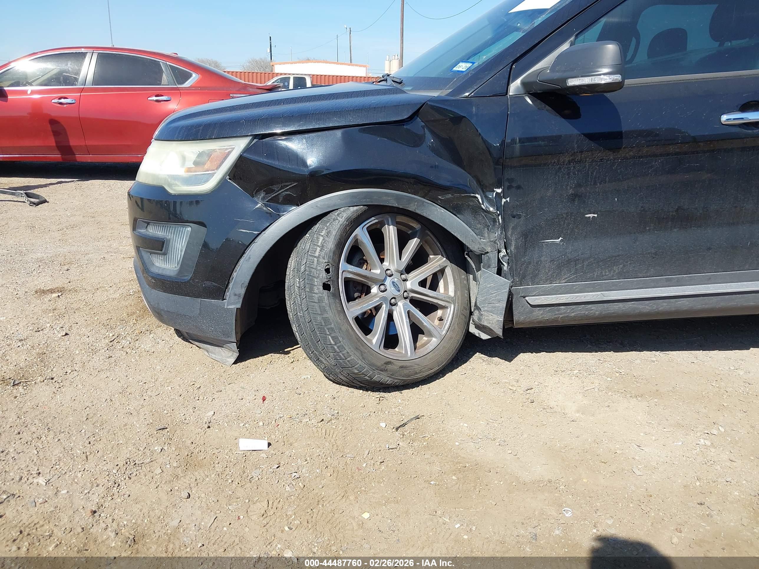 FORD EXPLORER image 6