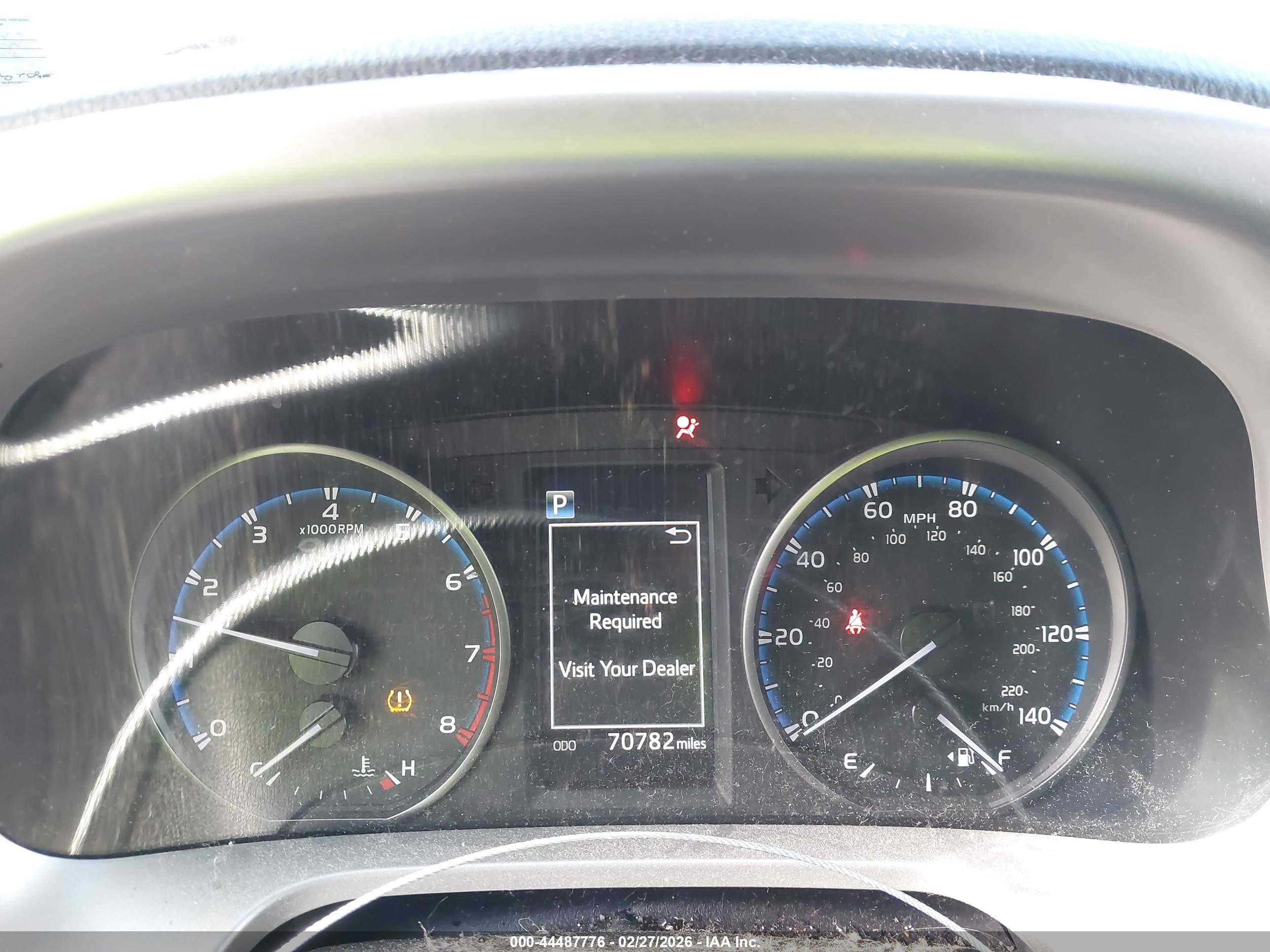 TOYOTA RAV4 image 7
