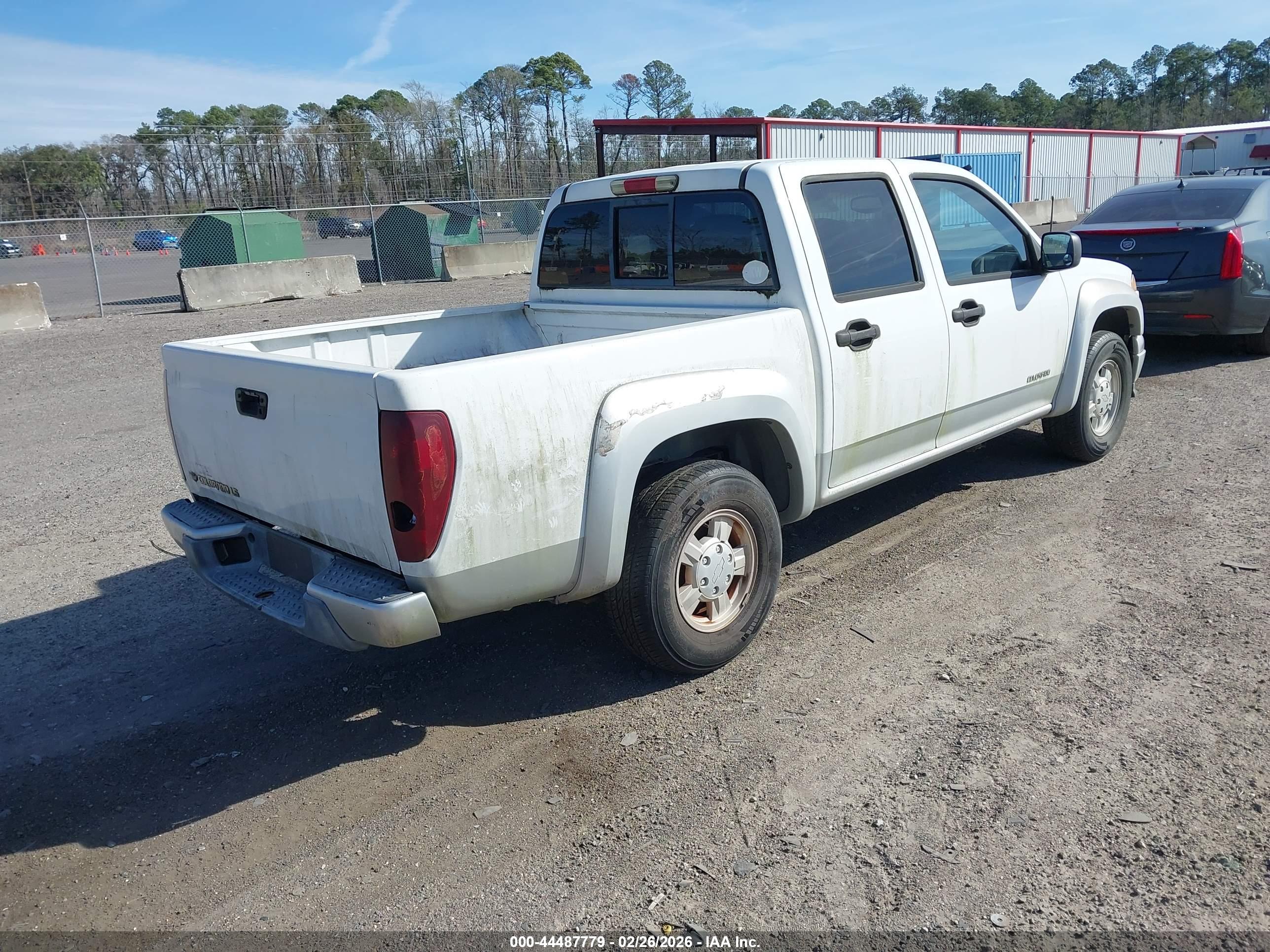 CHEVROLET COLORADO image 4