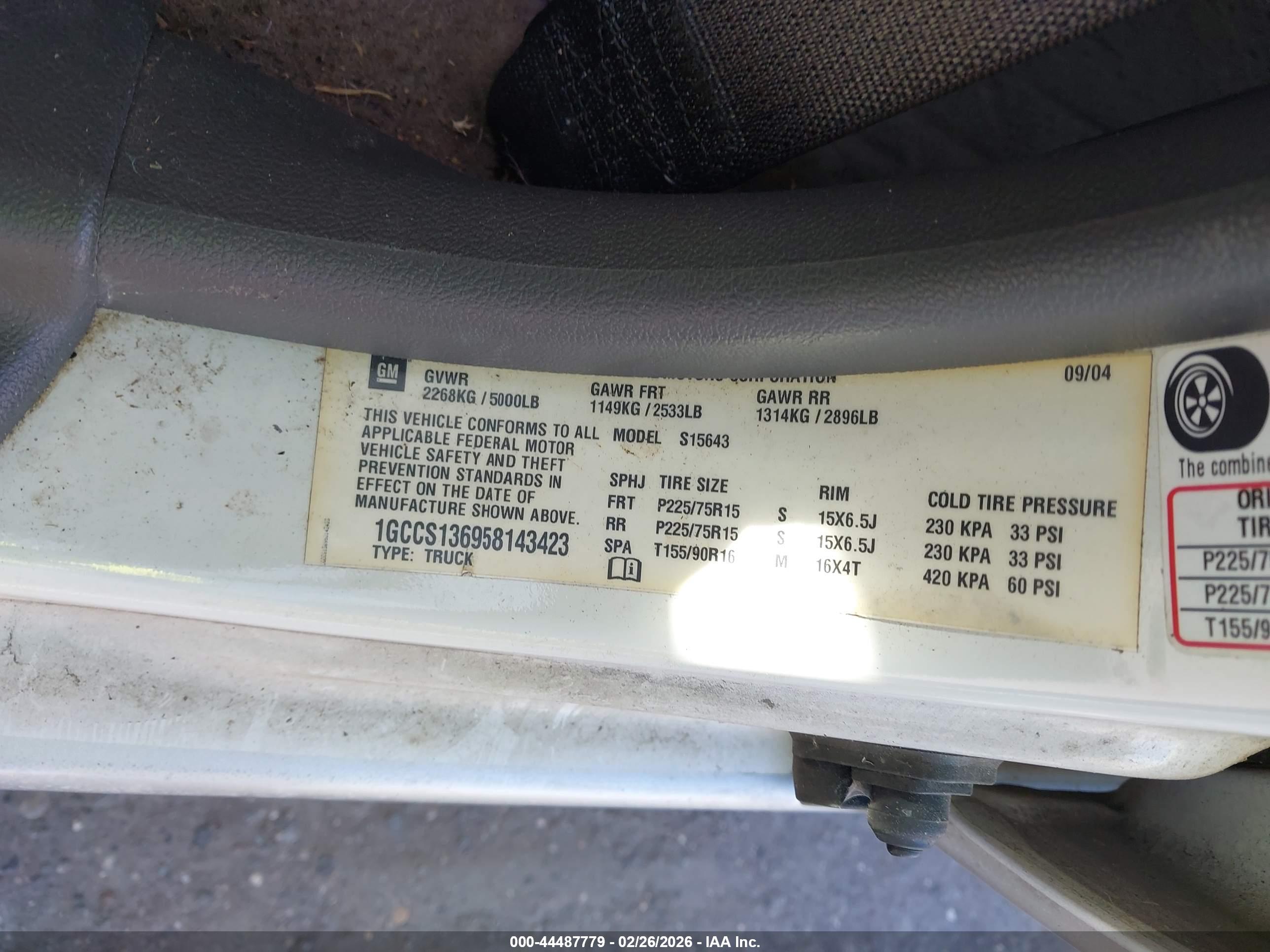 CHEVROLET COLORADO image 9