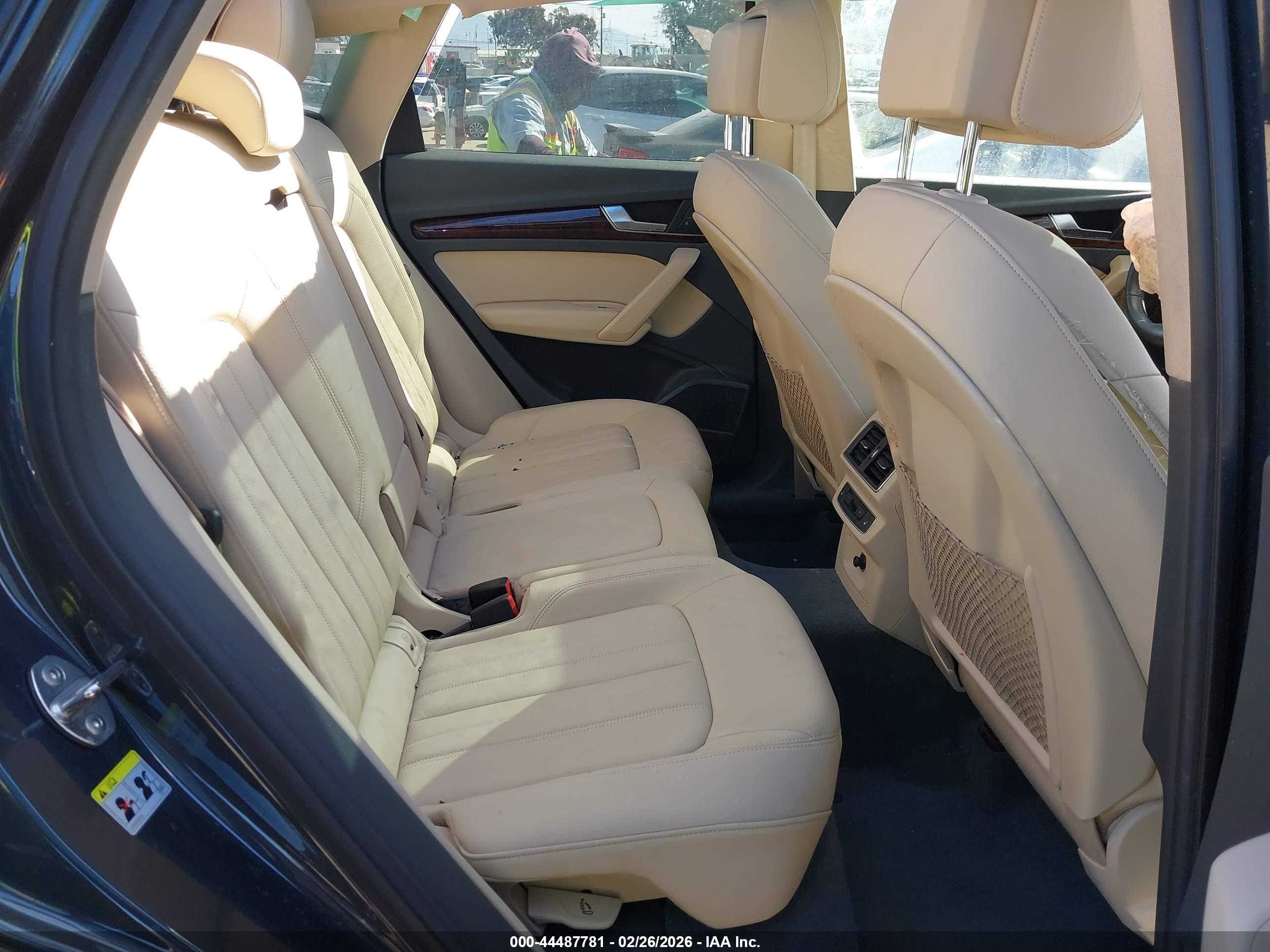 AUDI Q5 image 8