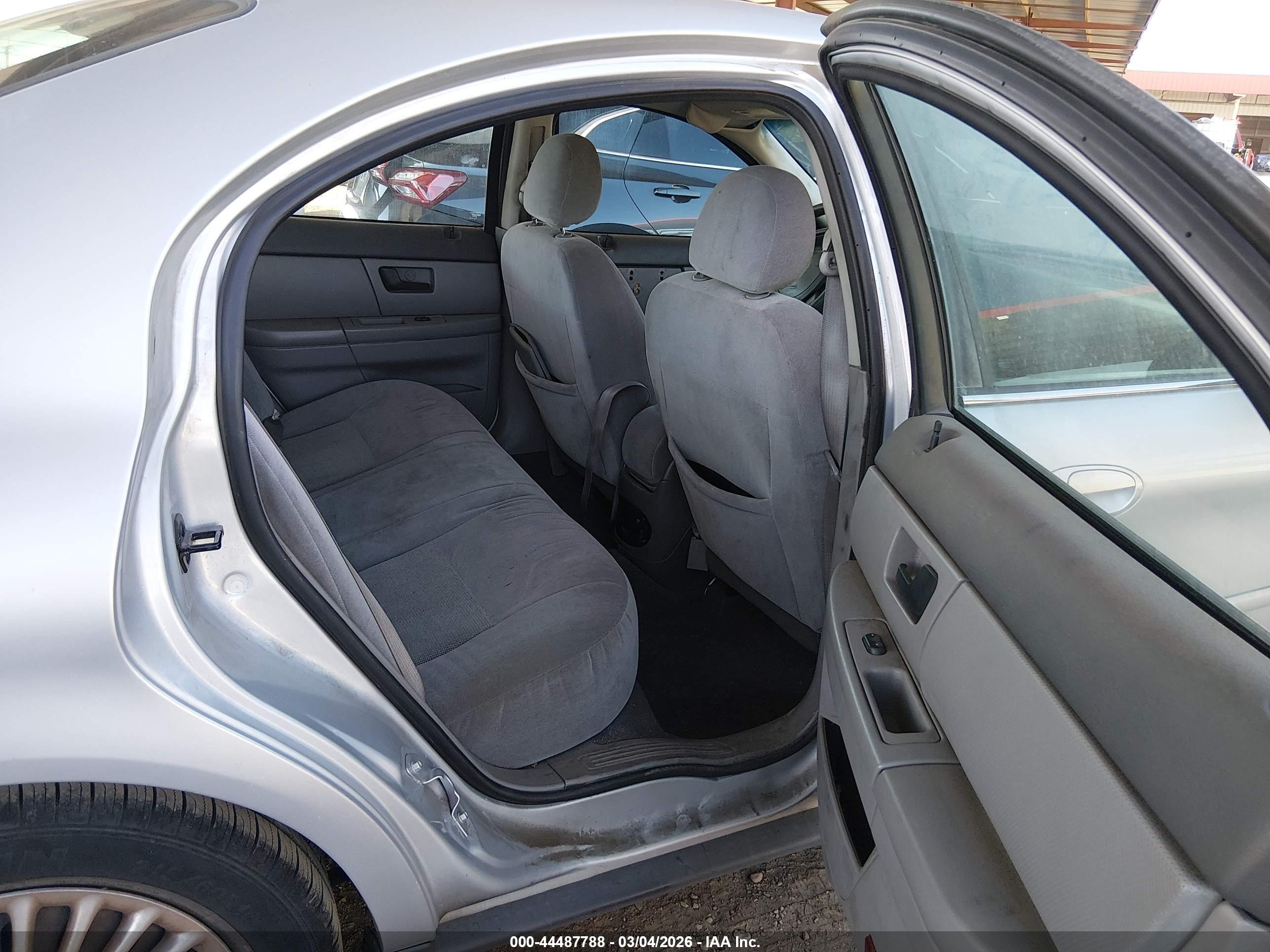 MERCURY SABLE image 8