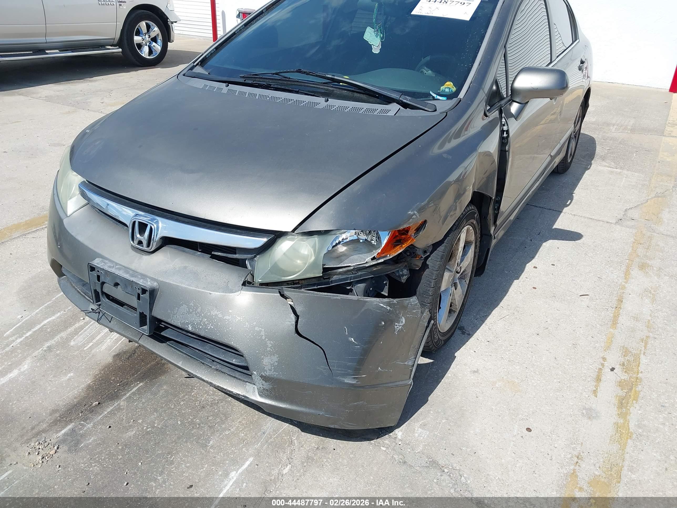 HONDA CIVIC image 6