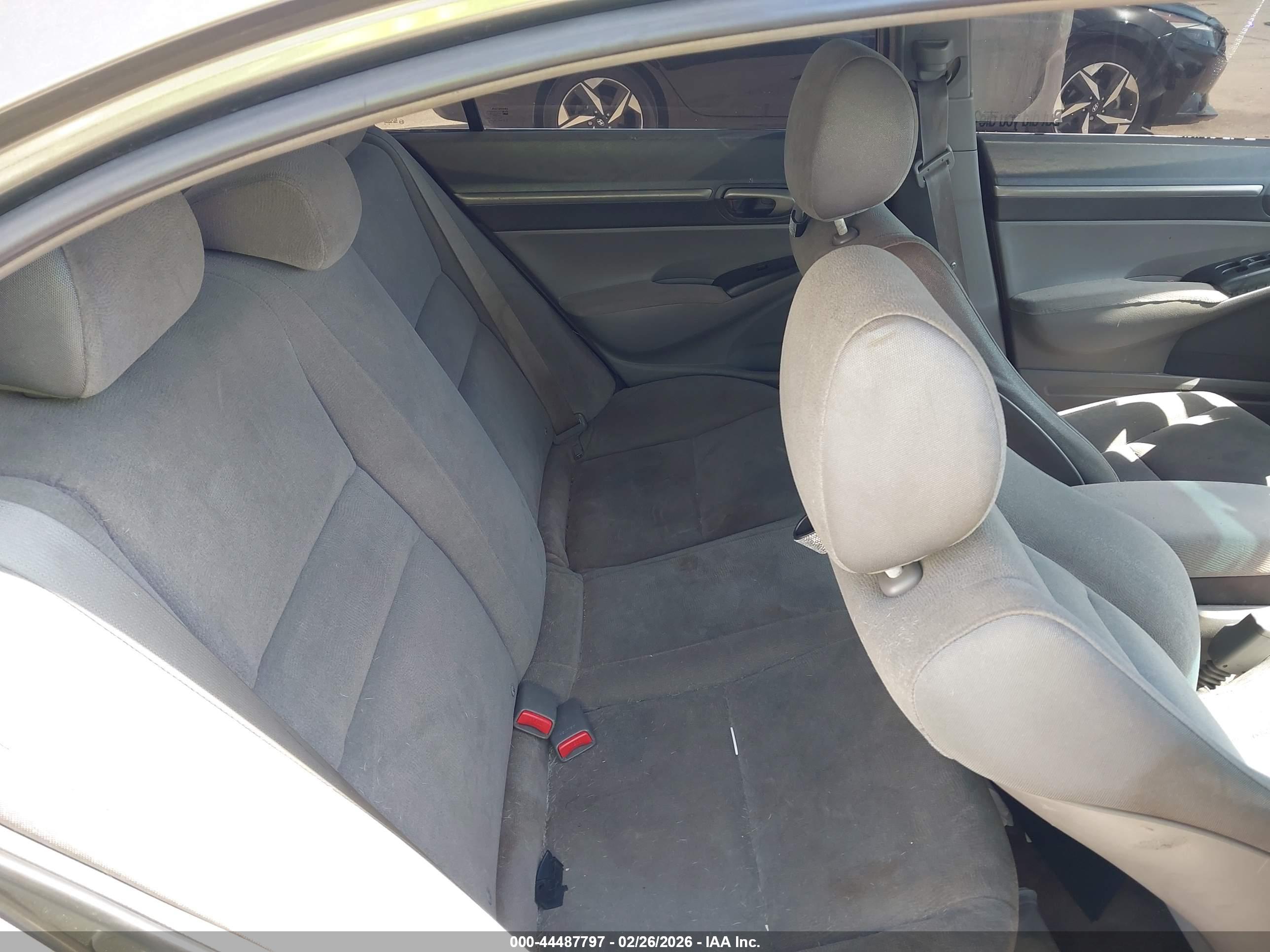 HONDA CIVIC image 8