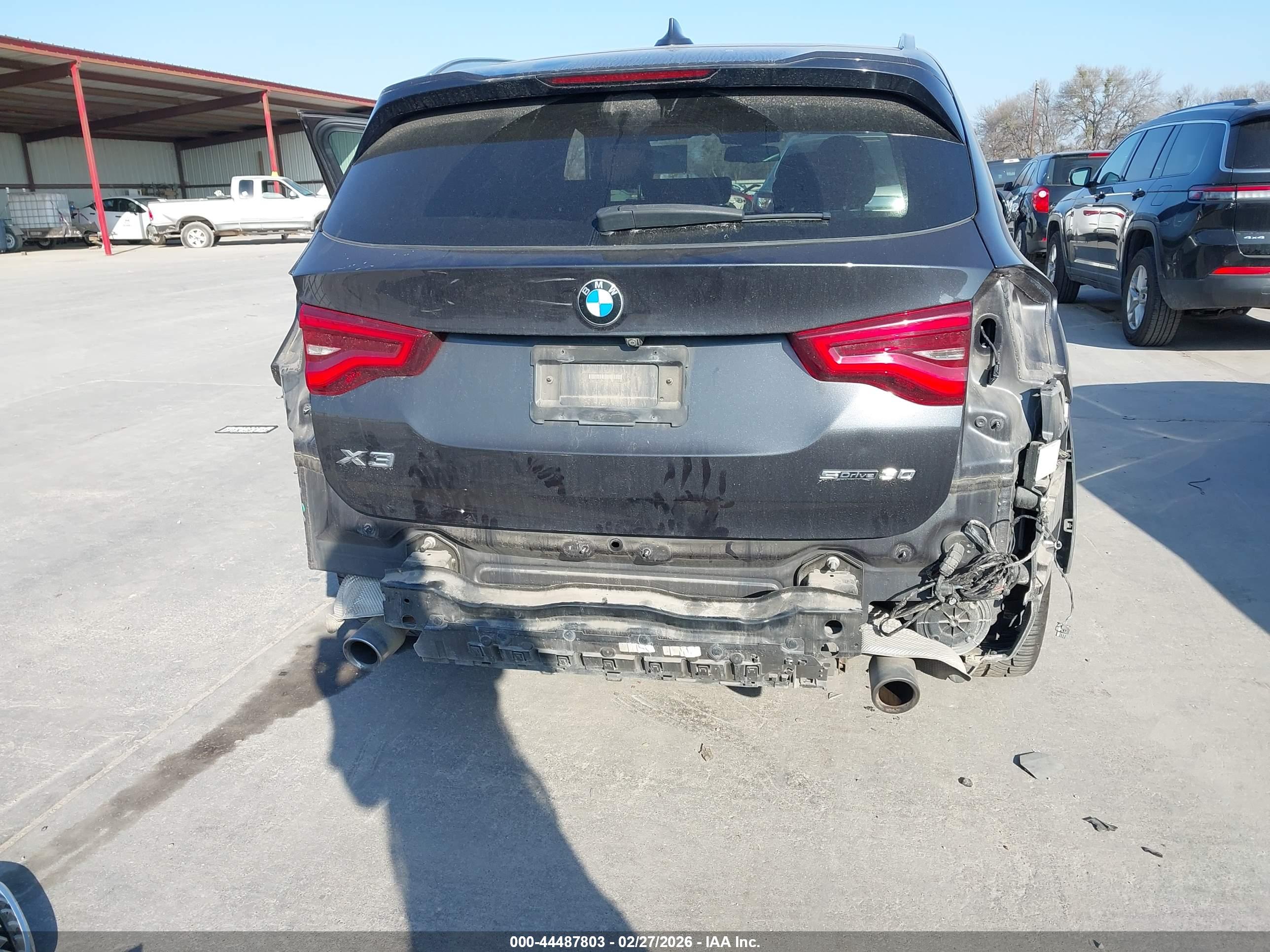 BMW X3 image 6