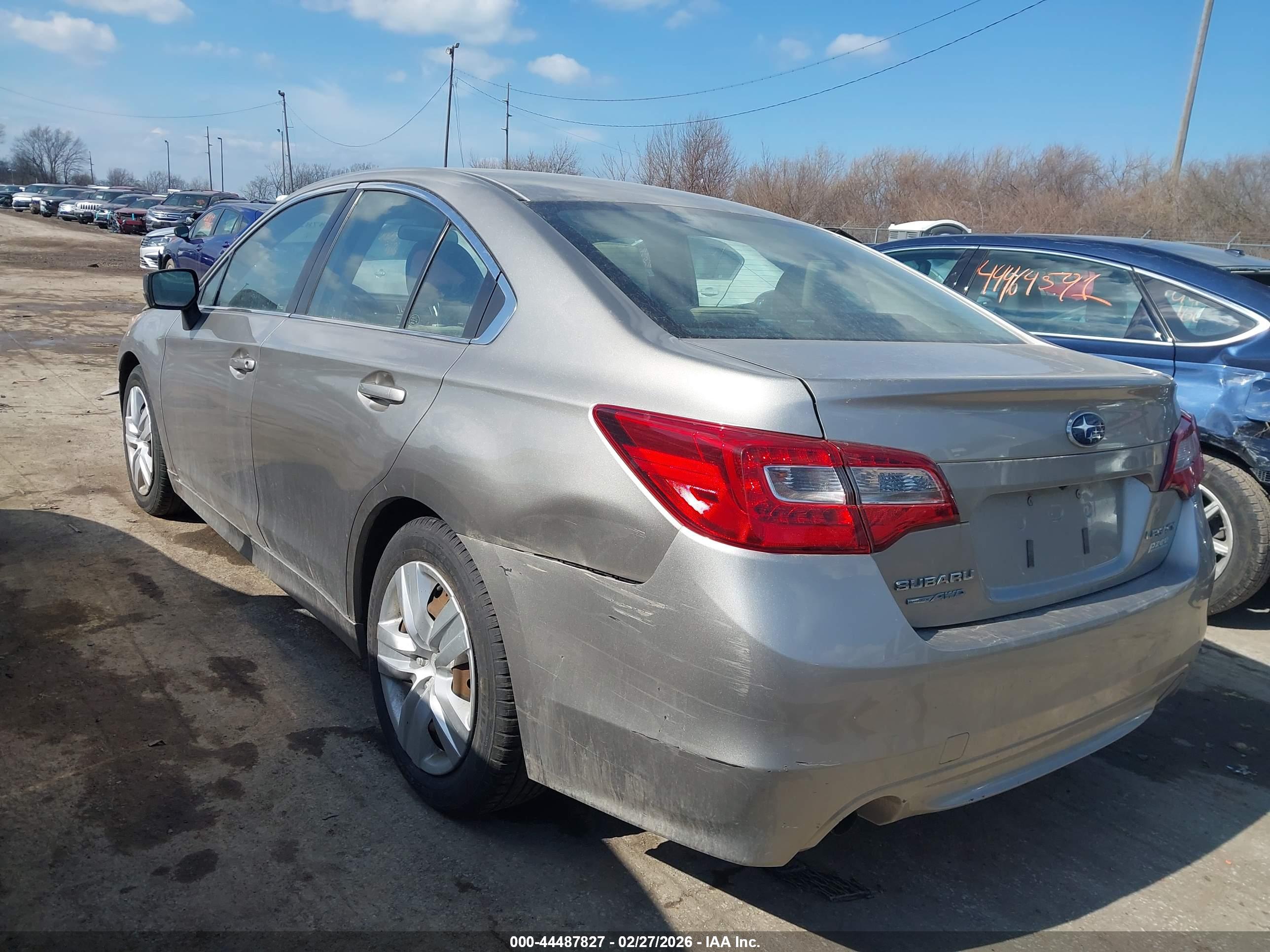 SUBARU LEGACY image 3