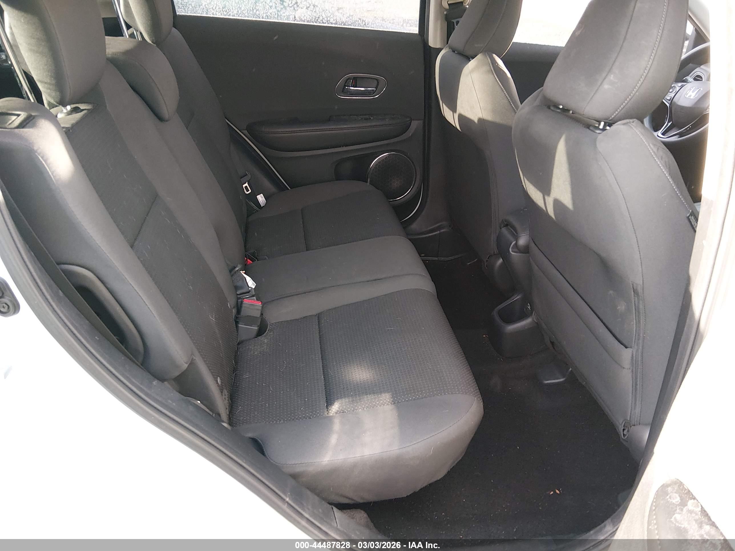 HONDA HR-V image 8