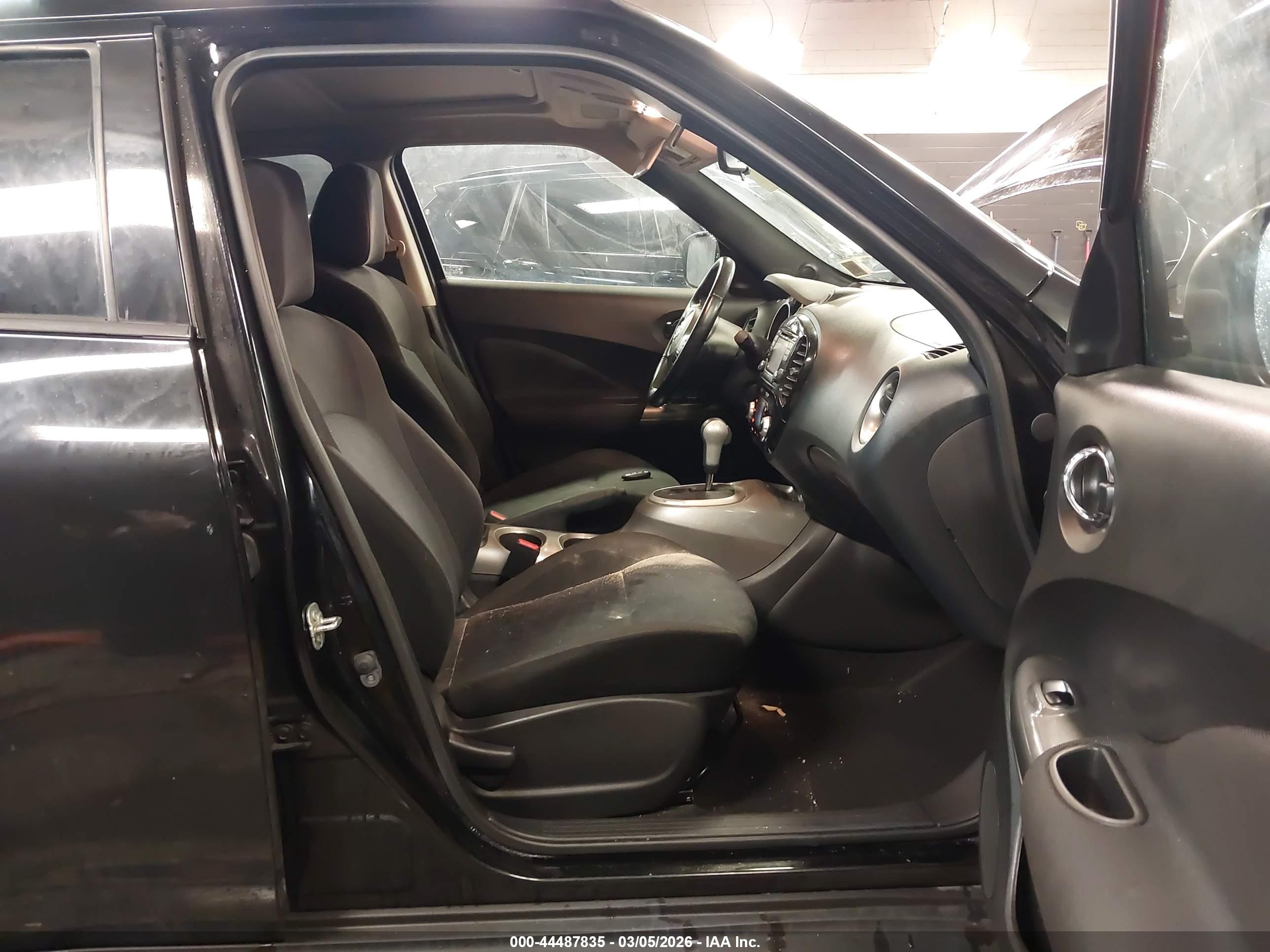 NISSAN JUKE image 5