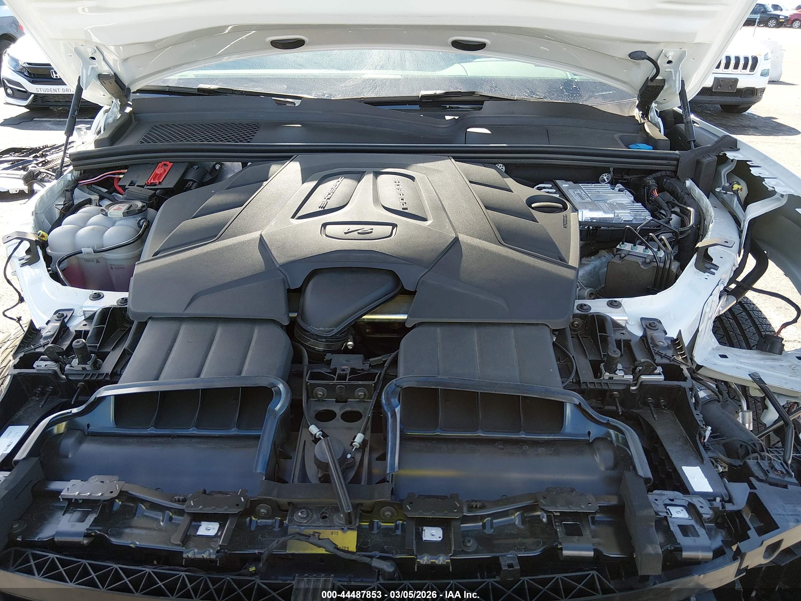 PORSCHE CAYENNE image 10