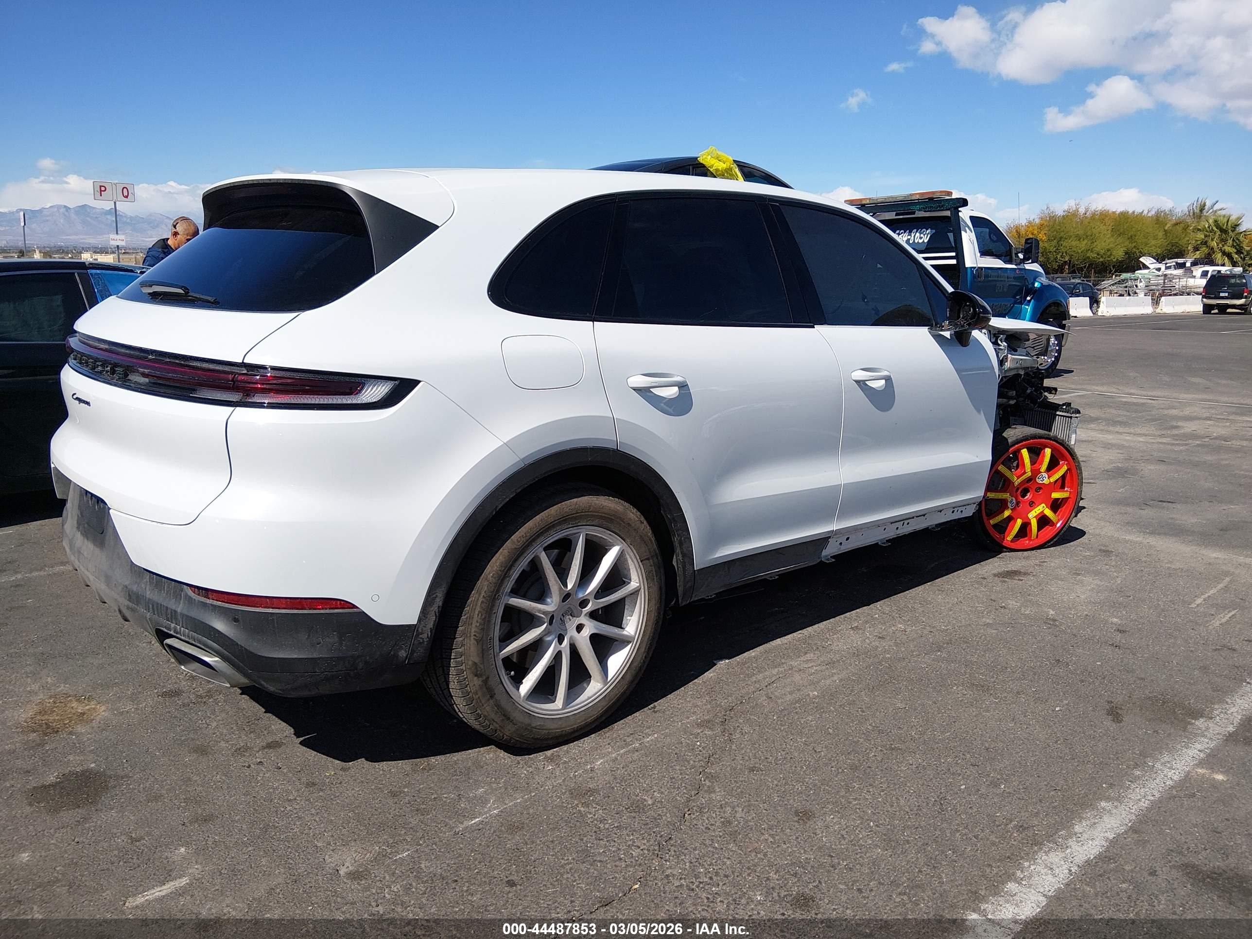 PORSCHE CAYENNE image 4