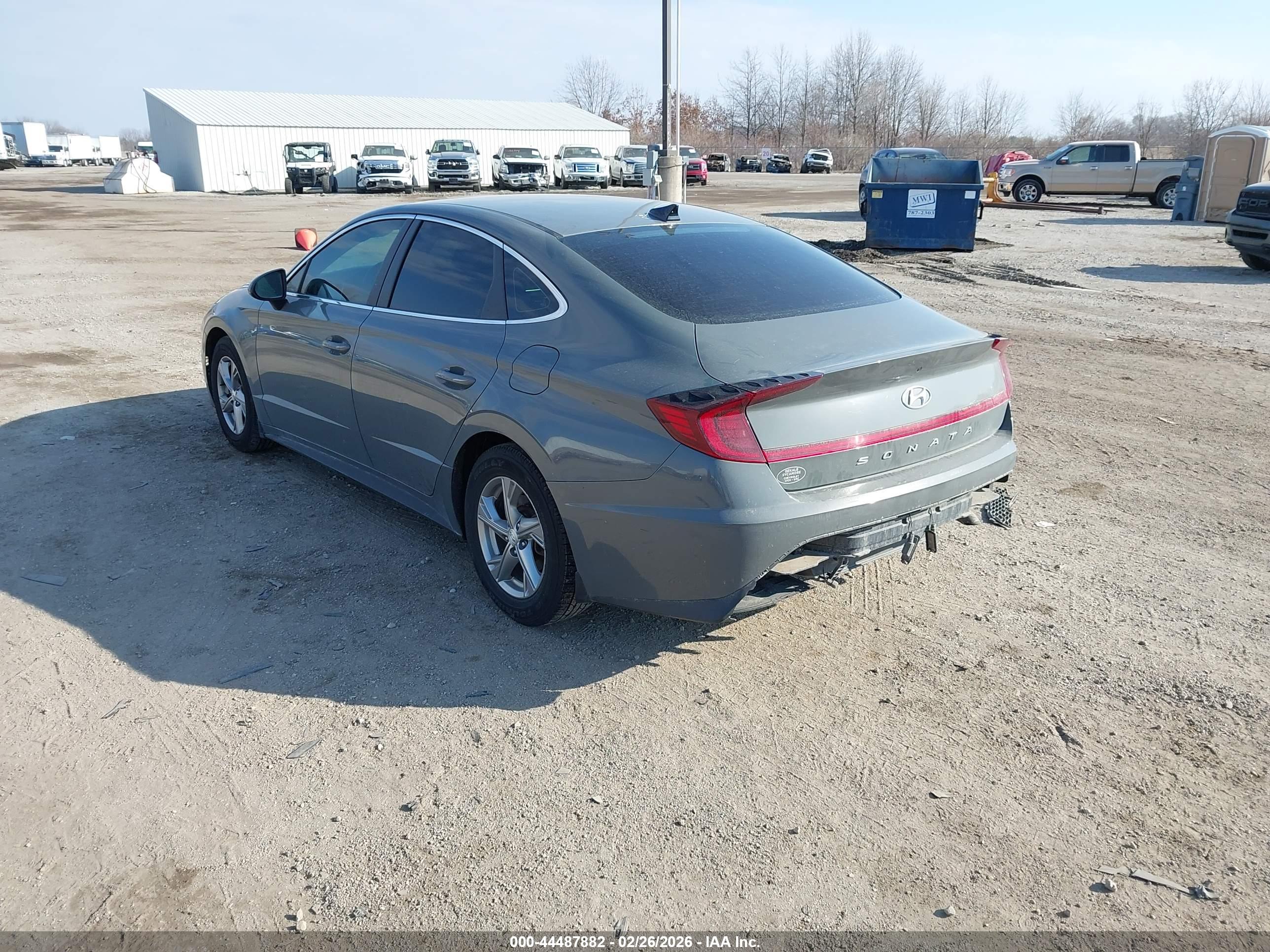 HYUNDAI SONATA image 3