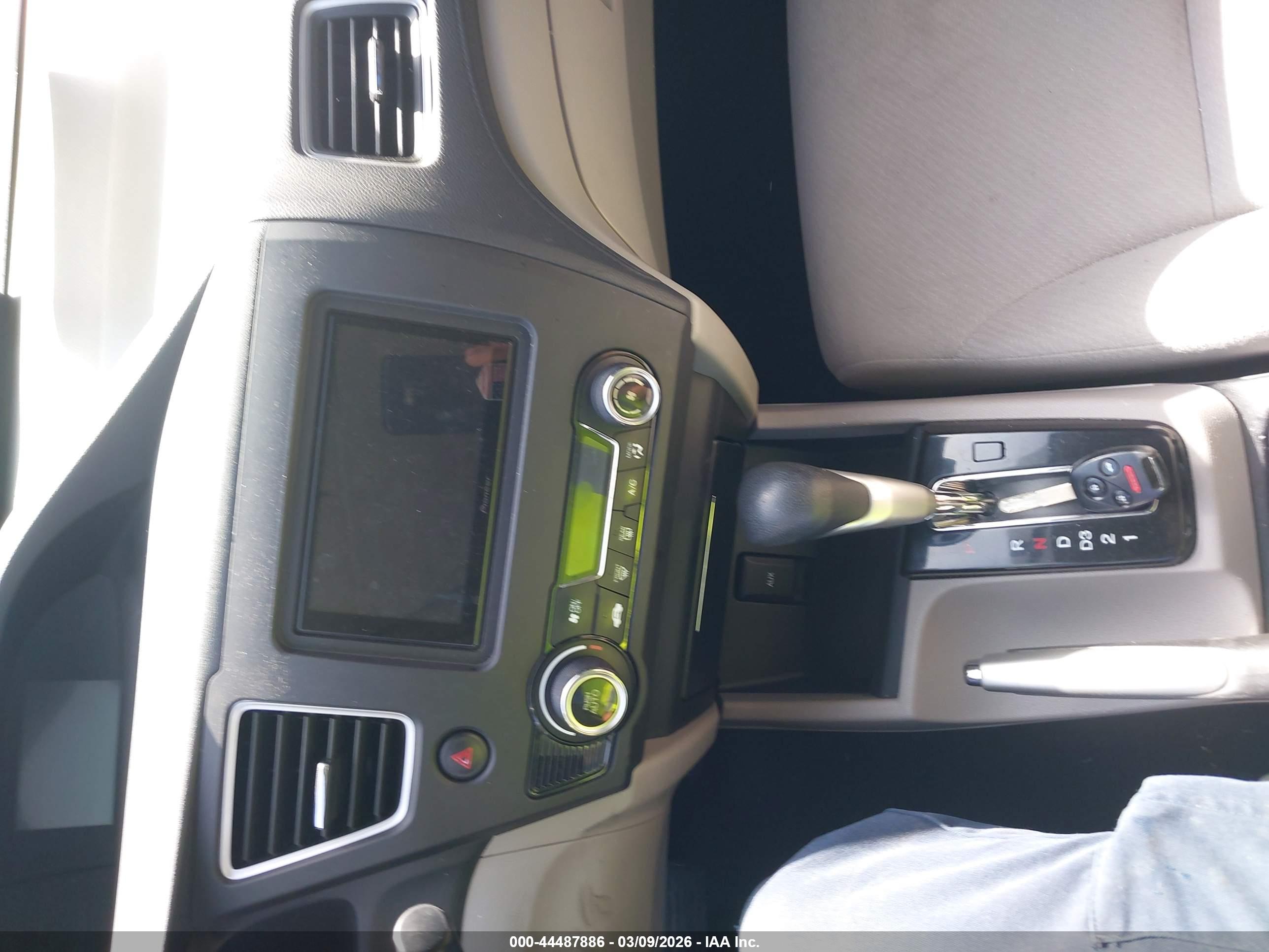 HONDA CIVIC image 11