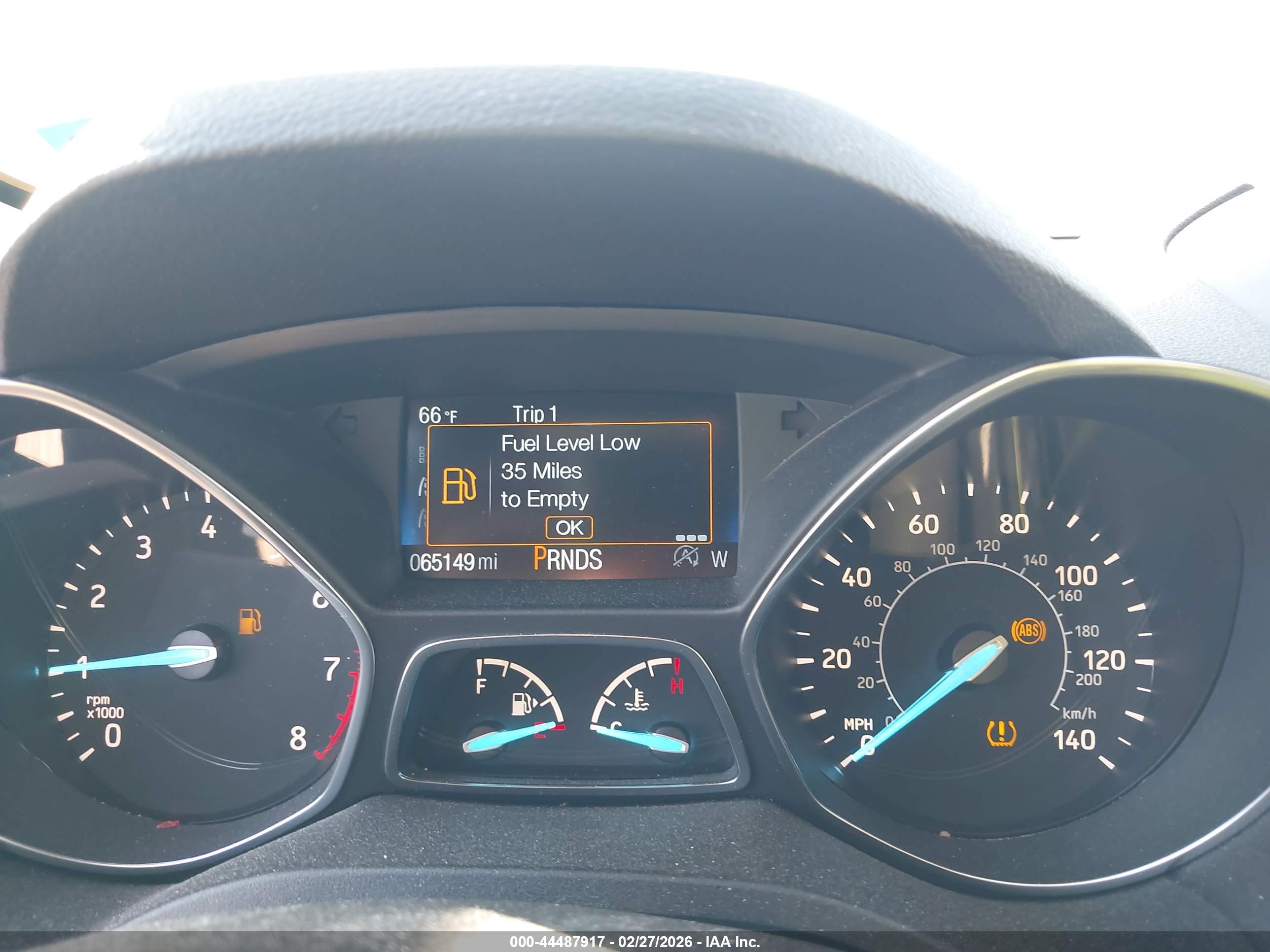 FORD ESCAPE image 7