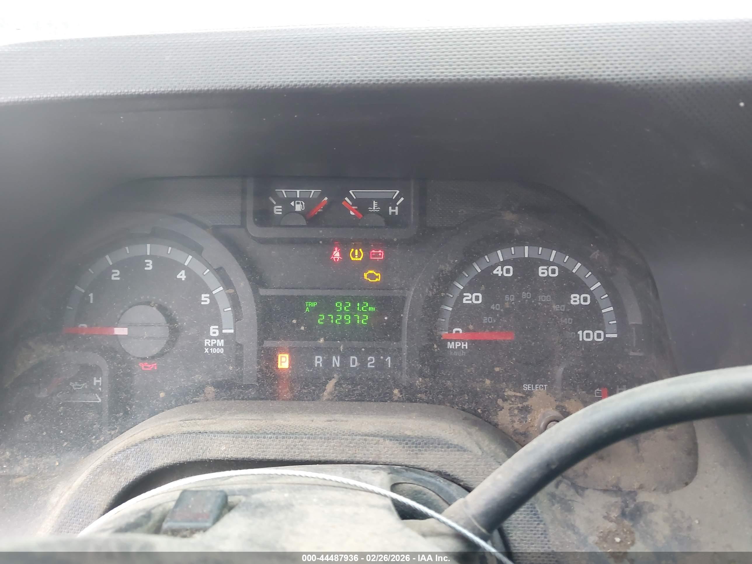 FORD E-250 image 7