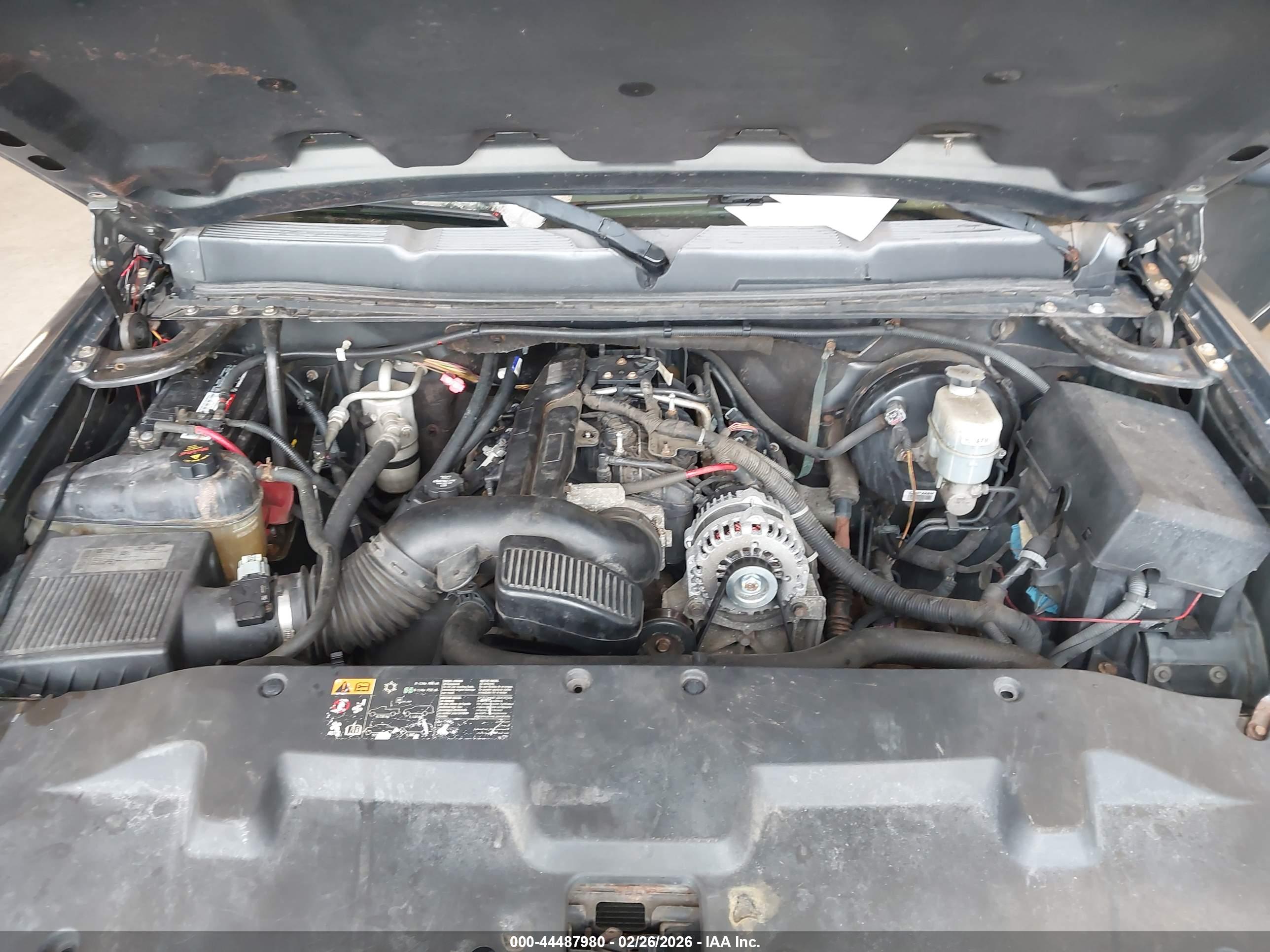 CHEVROLET SILVERADO image 10