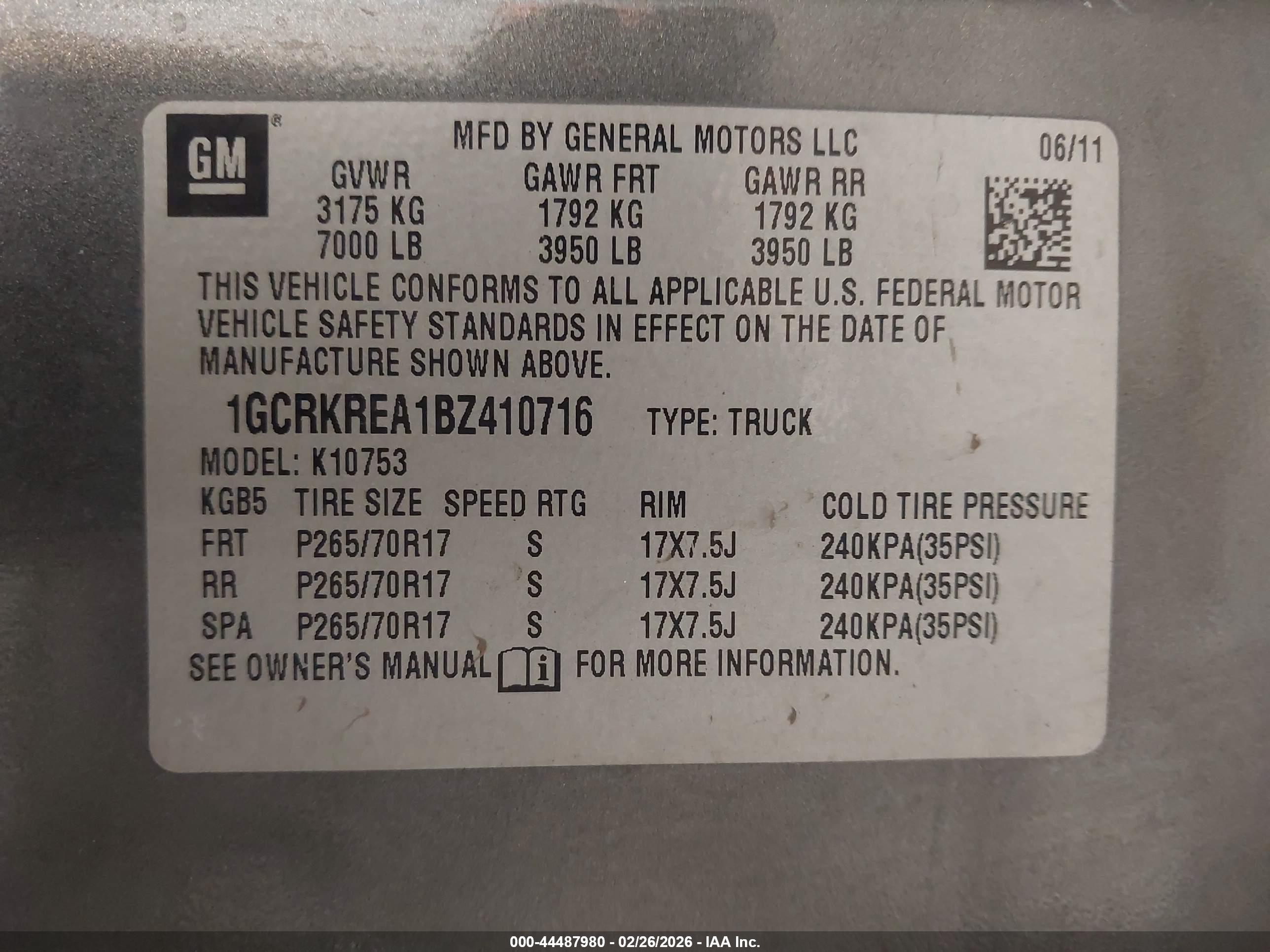 CHEVROLET SILVERADO image 9