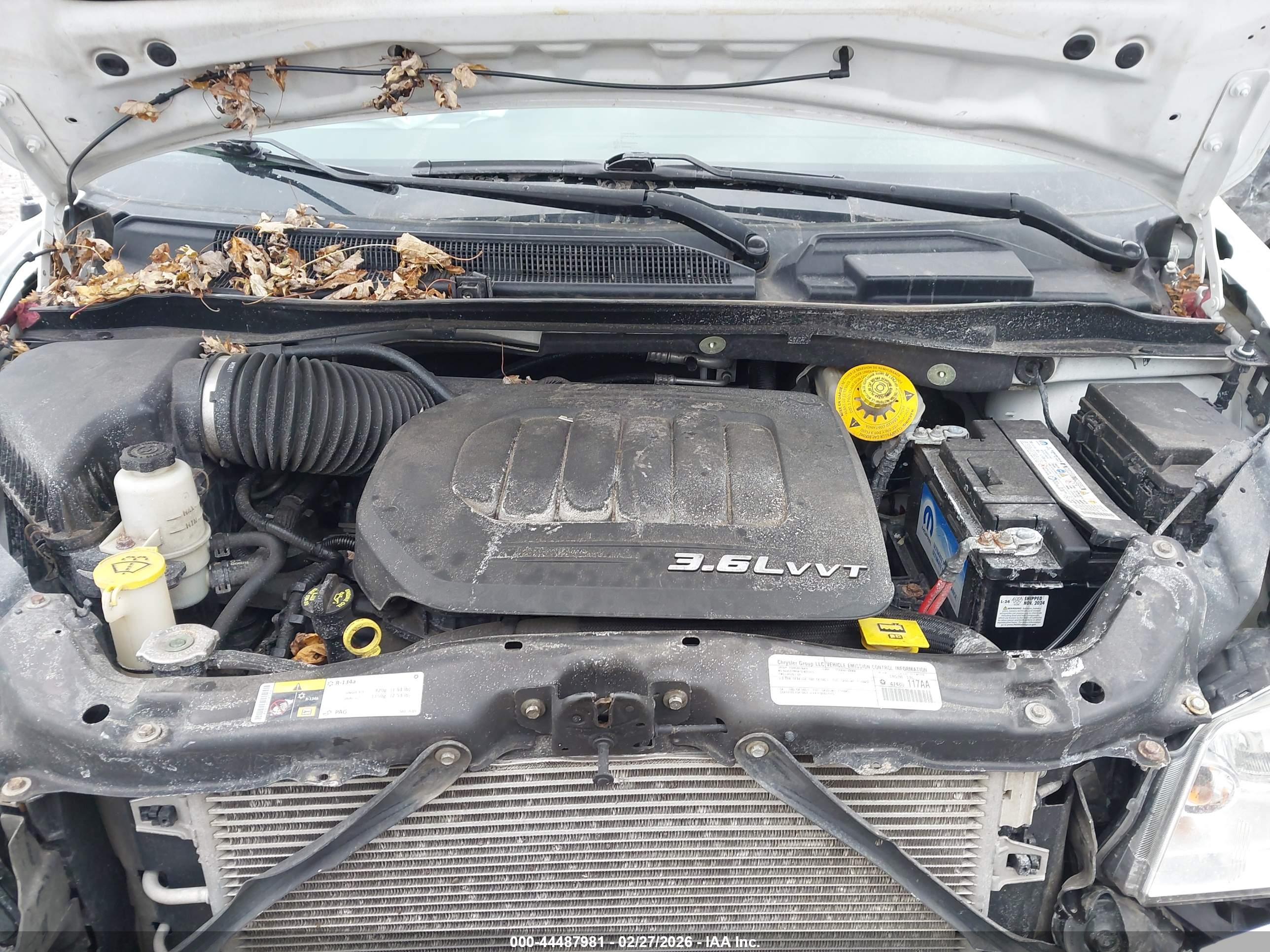 CHRYSLER TOWN image 10