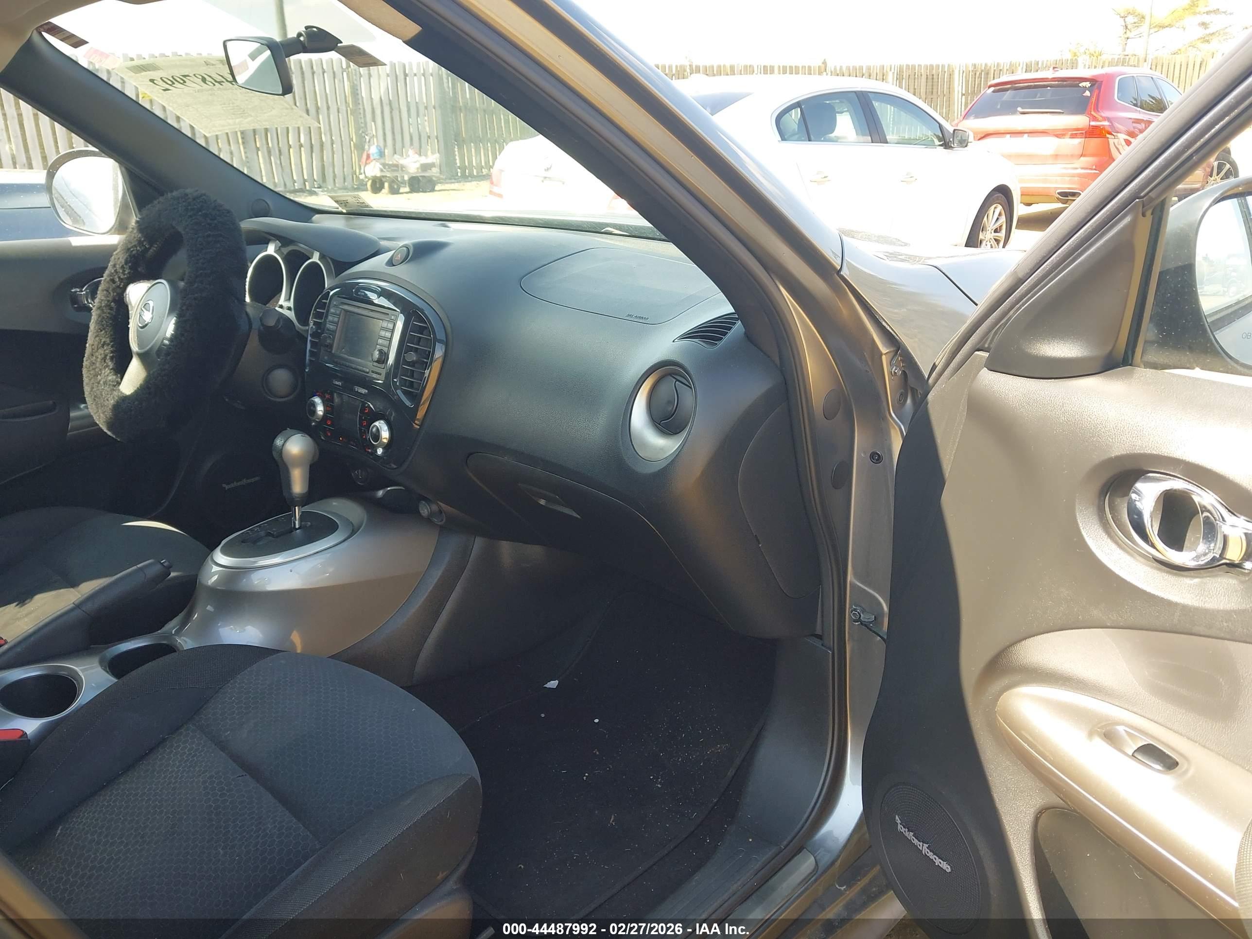 NISSAN JUKE image 5