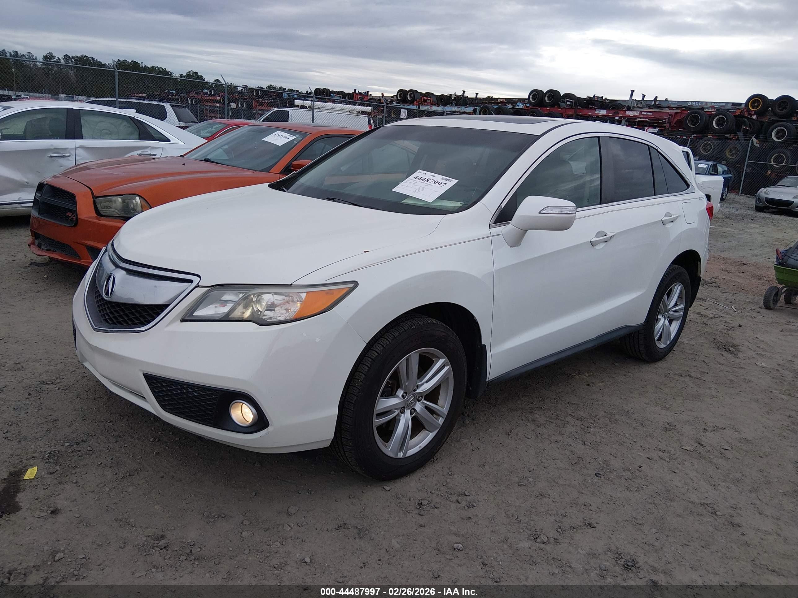 ACURA RDX image 2
