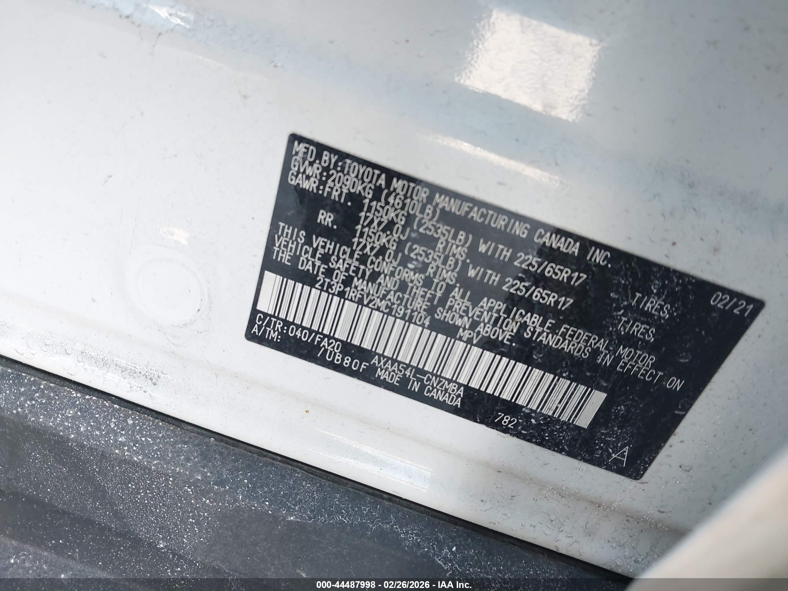 TOYOTA RAV4 image 9