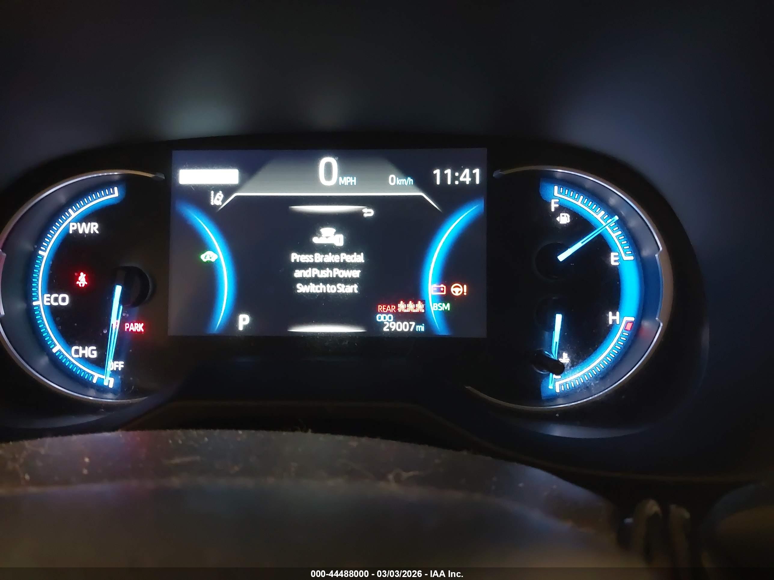 TOYOTA RAV4 image 7
